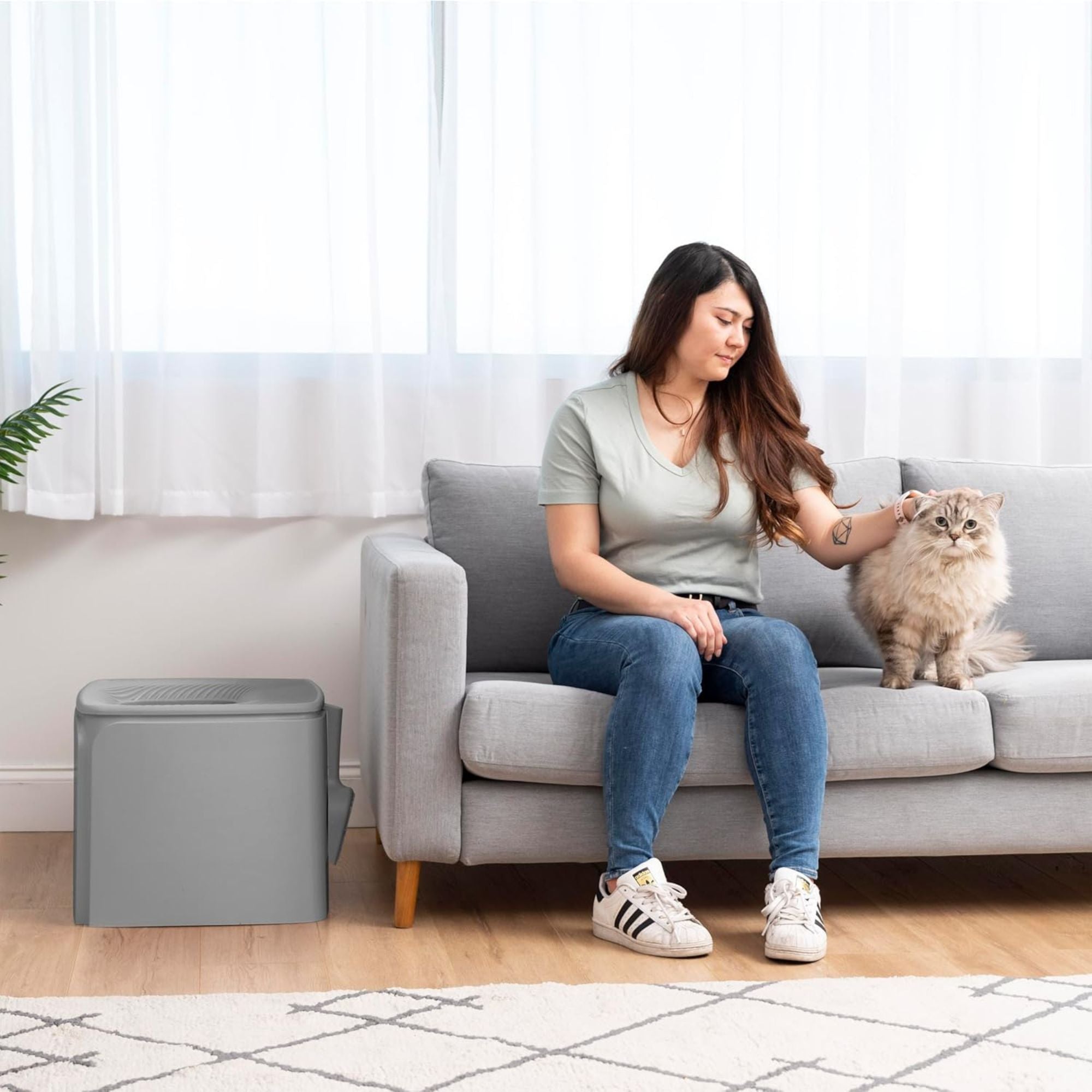 IRIS USA Premium Top Entry Cat Litter Box with Scoop and Enclosed Design, Gray