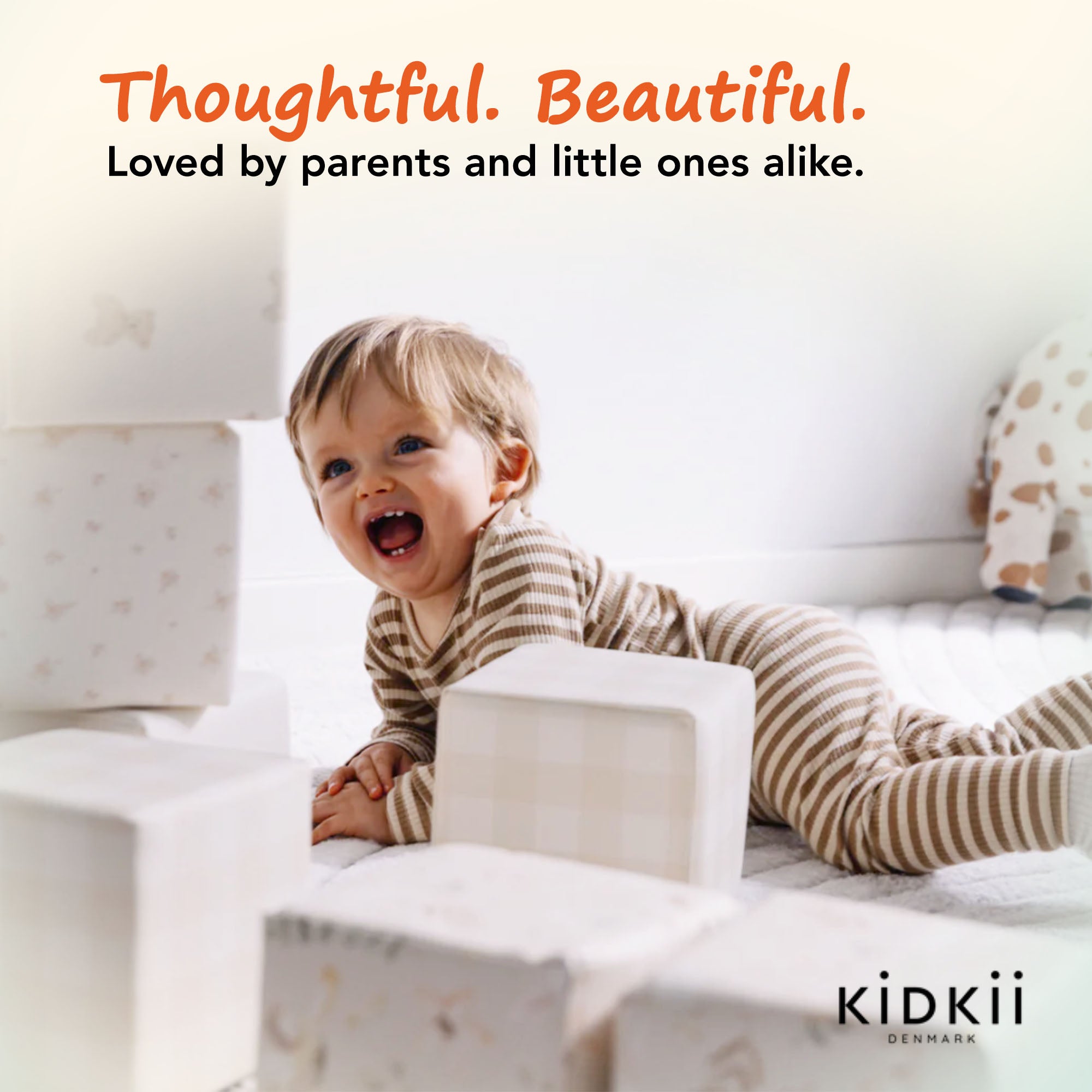 KIDKII 9 Piece Set Mini Builder Cubes Soft Foam Stackable Toddler Blocks, Beige - VMInnovations
