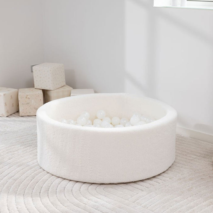 KIDKII Round Ball Pit Soft Teddy Indoor Play Toy for Toddlers, 200 Balls, Cream