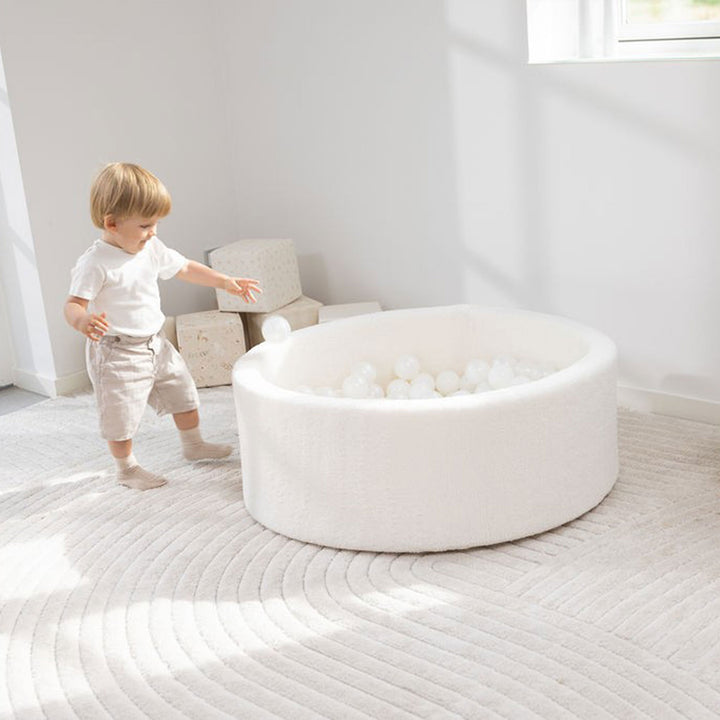 KIDKII Round Ball Pit Soft Teddy Indoor Play Toy for Toddlers, 200 Balls, Cream