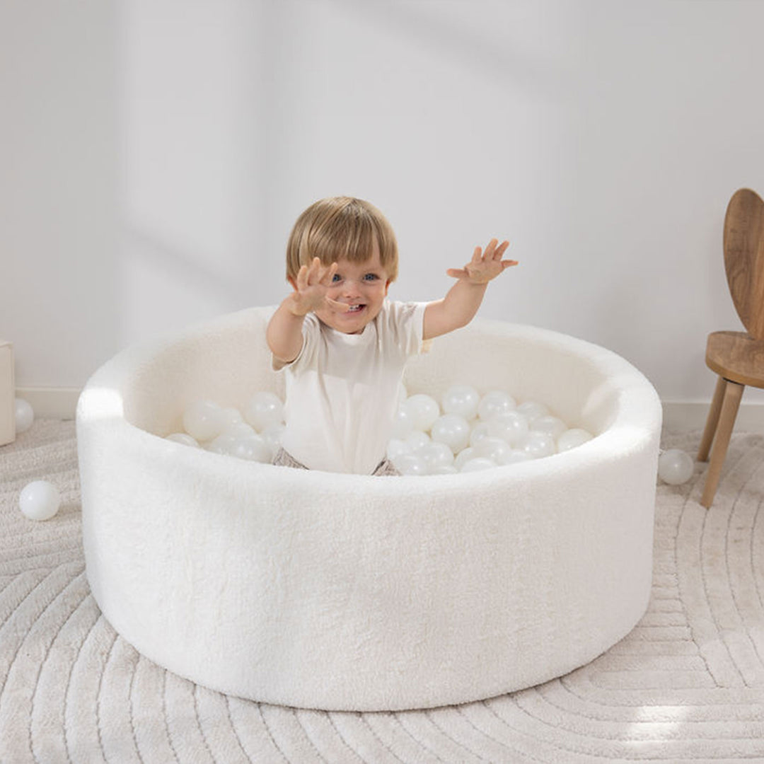 KIDKII Round Ball Pit Soft Teddy Indoor Play Toy for Toddlers, 200 Balls, Cream