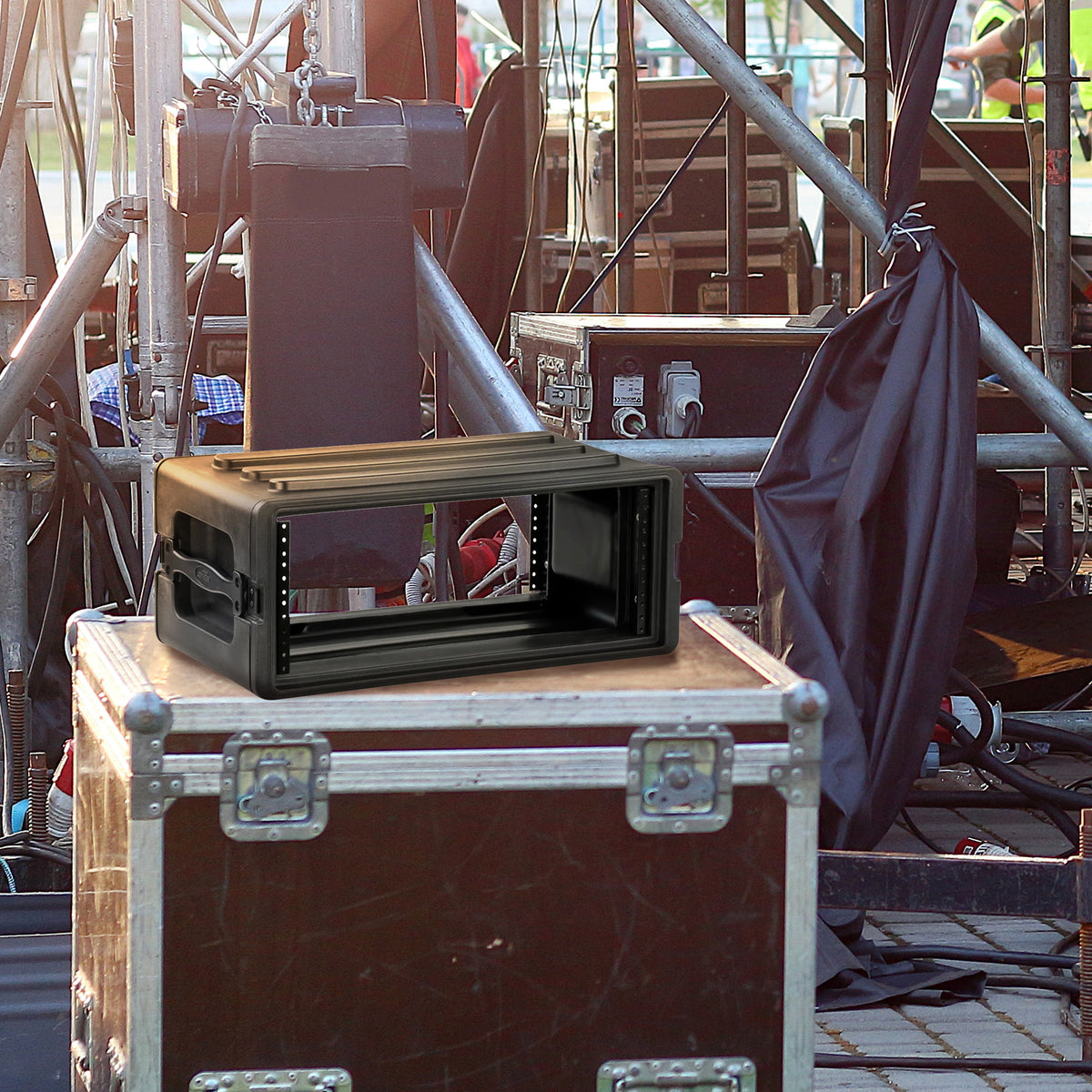 SKB 4U Shallow Roto Rack Case Gear Protector, Stackable, Waterproof (Open Box) - VMInnovations