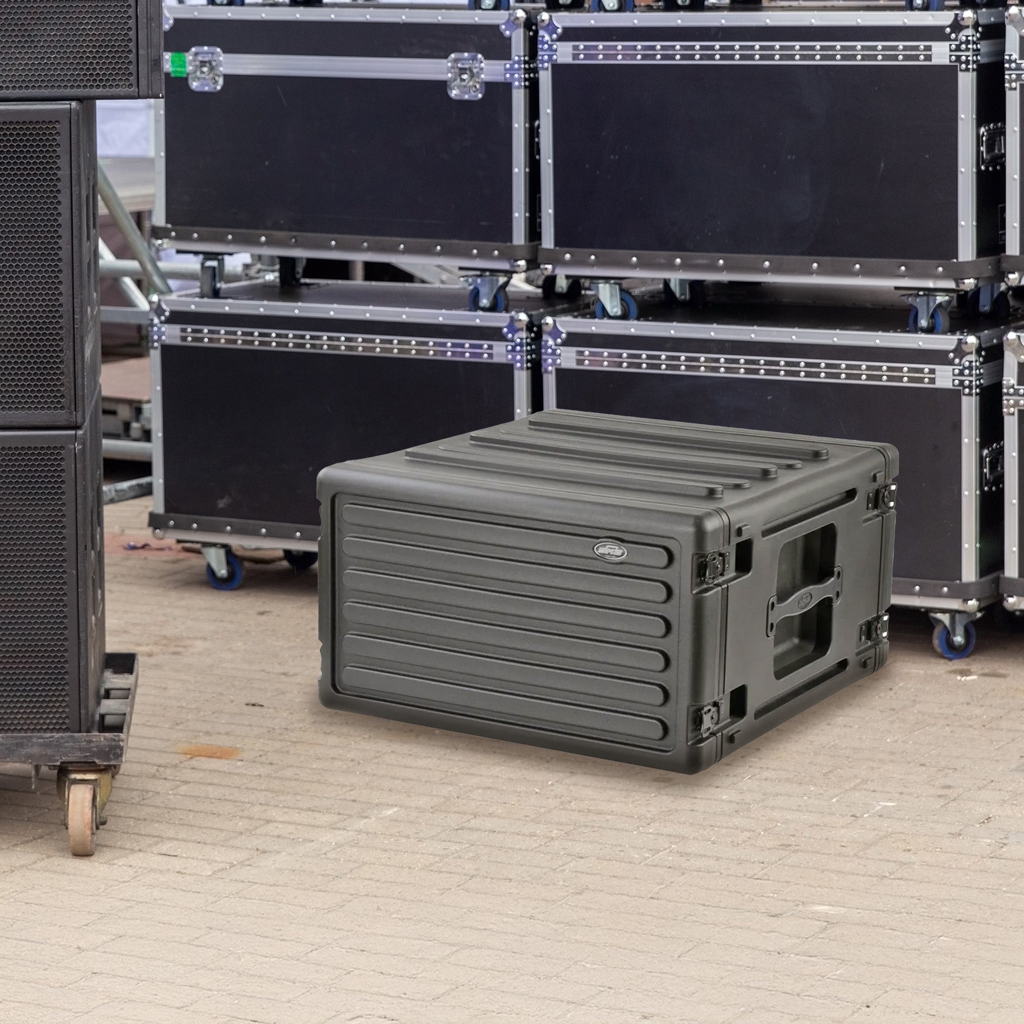 SKB 6U Roto Rack Case Polyethylene Gear Protector,Stackable&Waterproof(Open Box) - VMInnovations