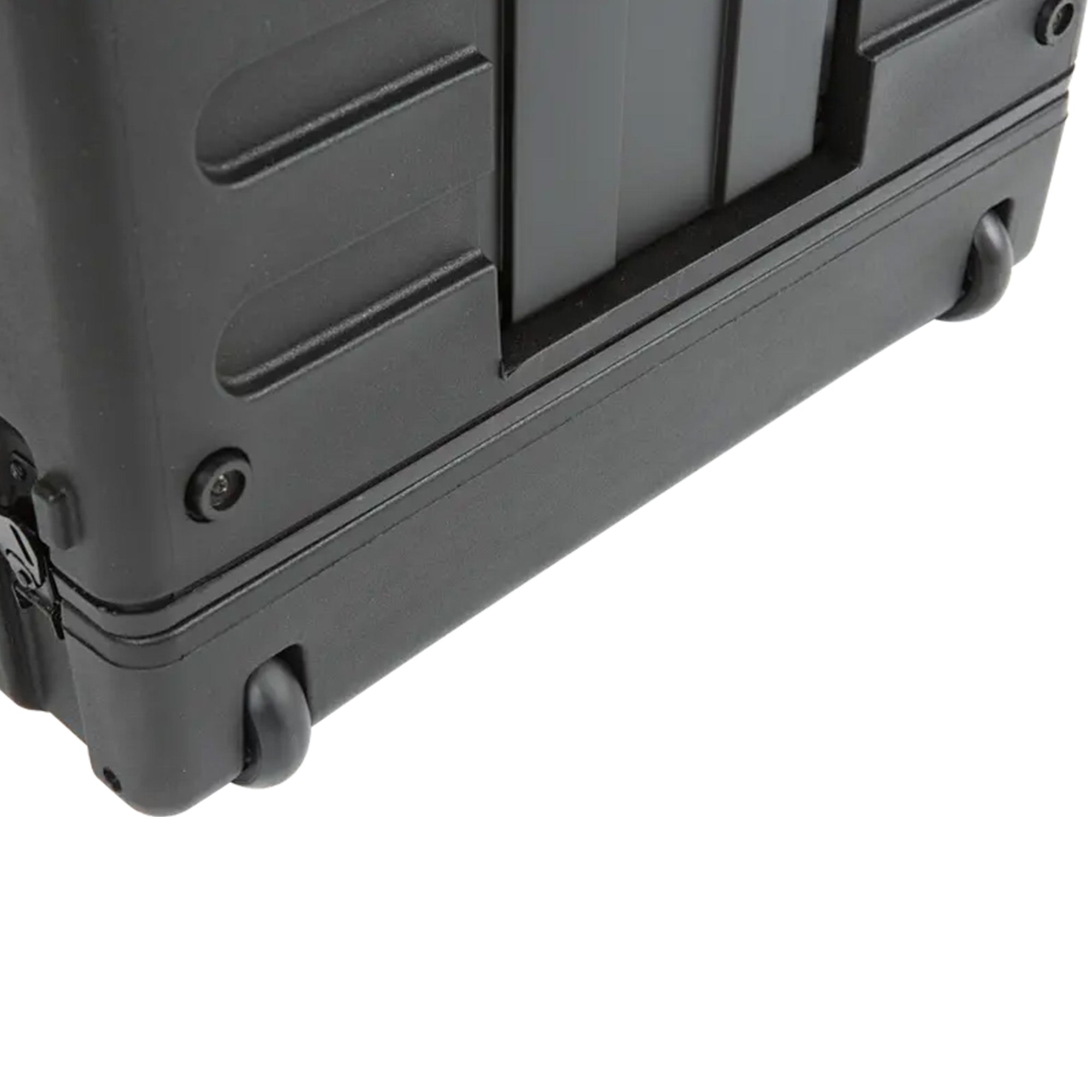 SKB 4U rSeries Rolling Rack with Integrated Back Wheels and 1-Touch Pull Handle - VMInnovations