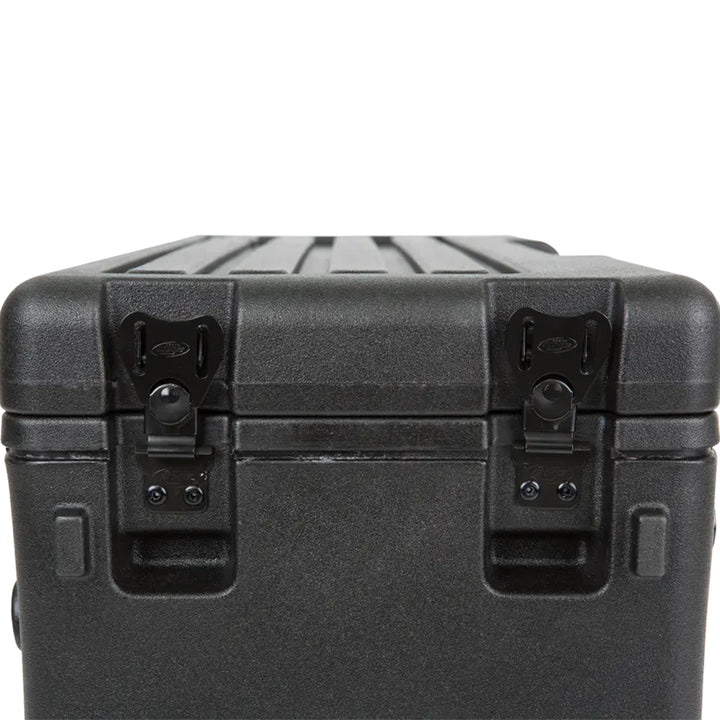 SKB 4U rSeries Rolling Rack Integrated Back Wheels 1-Touch Pull Handle(Open Box)