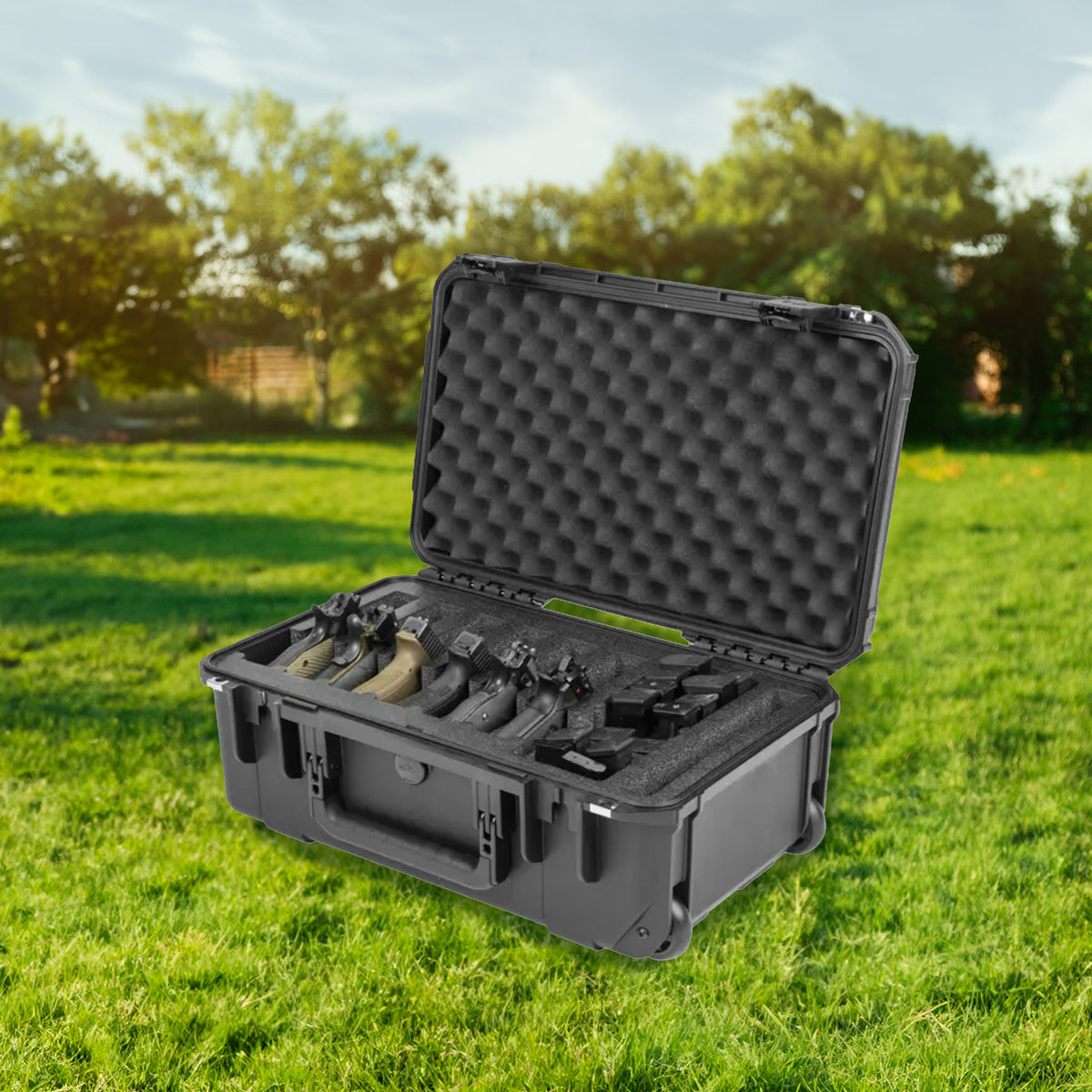 SKB Multi Hand Gun Case, 6 Gun Cap, Custom Foam Interior, Waterproof, (Open Box)