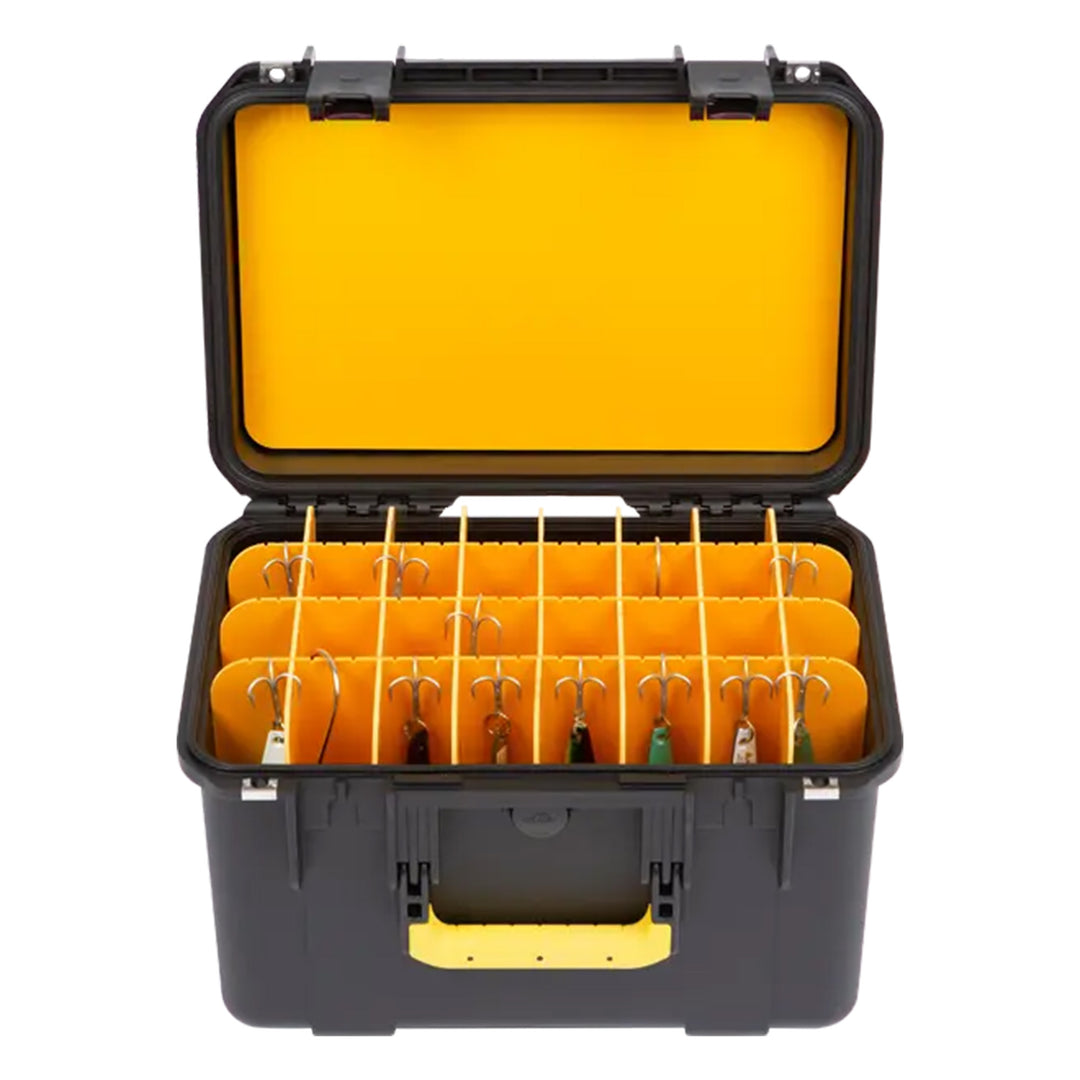 SKB iSeries Deep Lure Case 32 Adjustable Compartment Secure Fishing Box, 1610-10