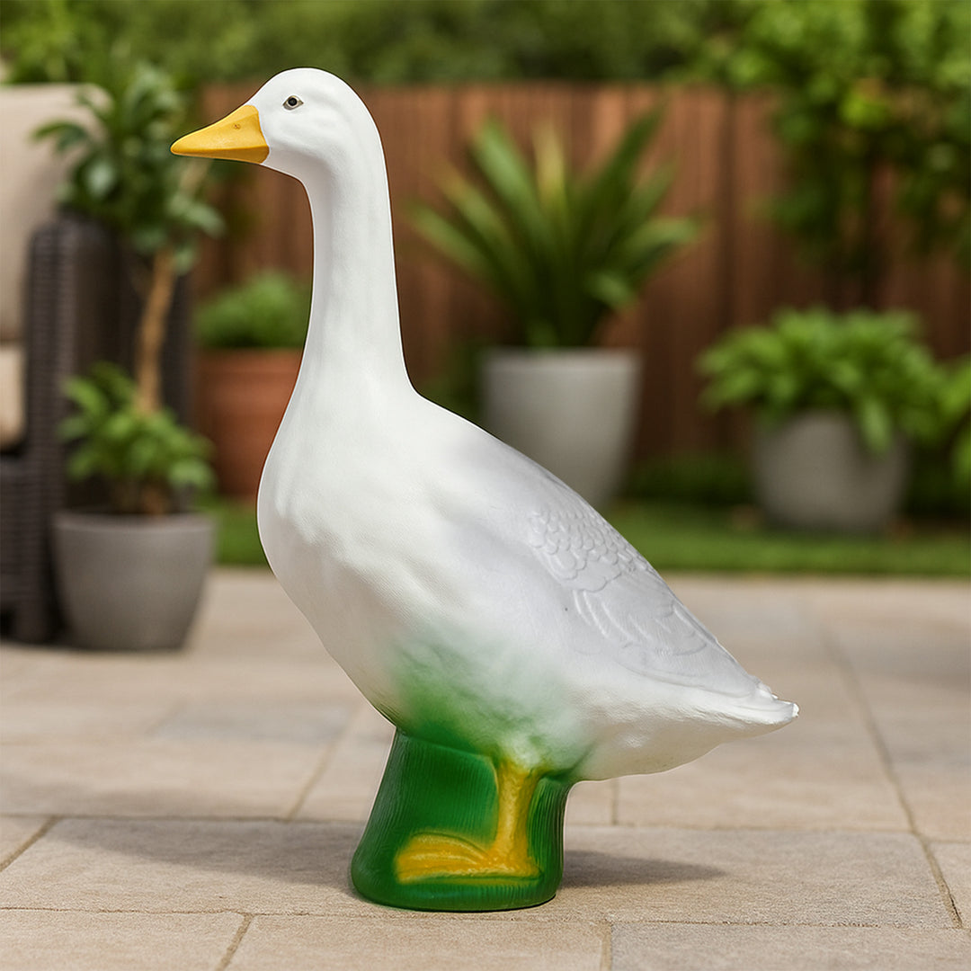Union Products Wild Goose Lawn and Garden Statue, 23" Tall Figurine (Open Box) - VMInnovations