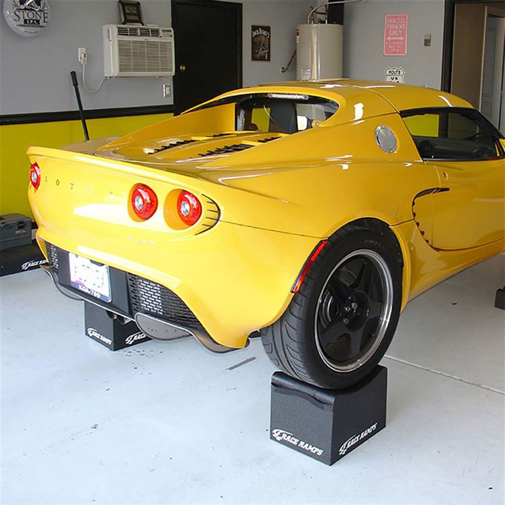 Race Ramps 12" Wheel Cribs for Car Maintenance & Display, RR-WC-12 (Open Box) - VMInnovations
