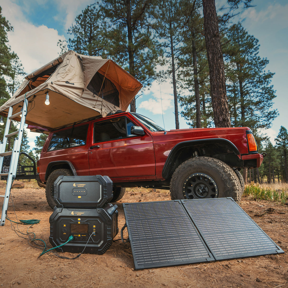 Lion Energy Safari Solar Power Generator, Multiple Outputs, 3,000 Watts, Black