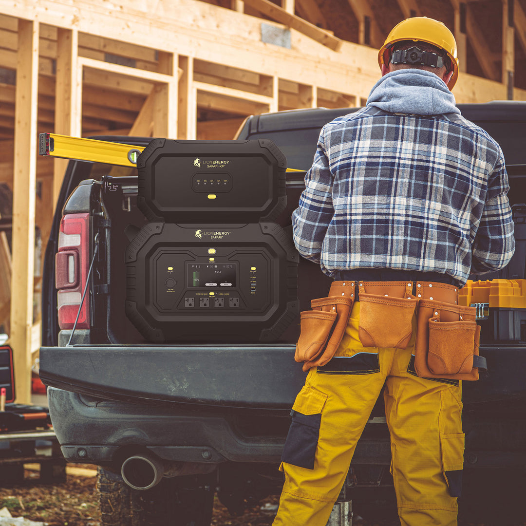 Lion Energy Solar Power Generator, Multiple Outputs, 3,000 Watts (Open Box)