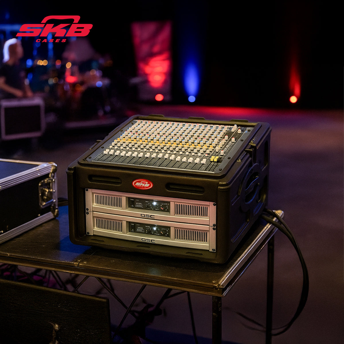 SKB Roto Rack/Mixer Console, 10U Slanted Rackmount, Rackmount in Front(Open Box) - VMInnovations