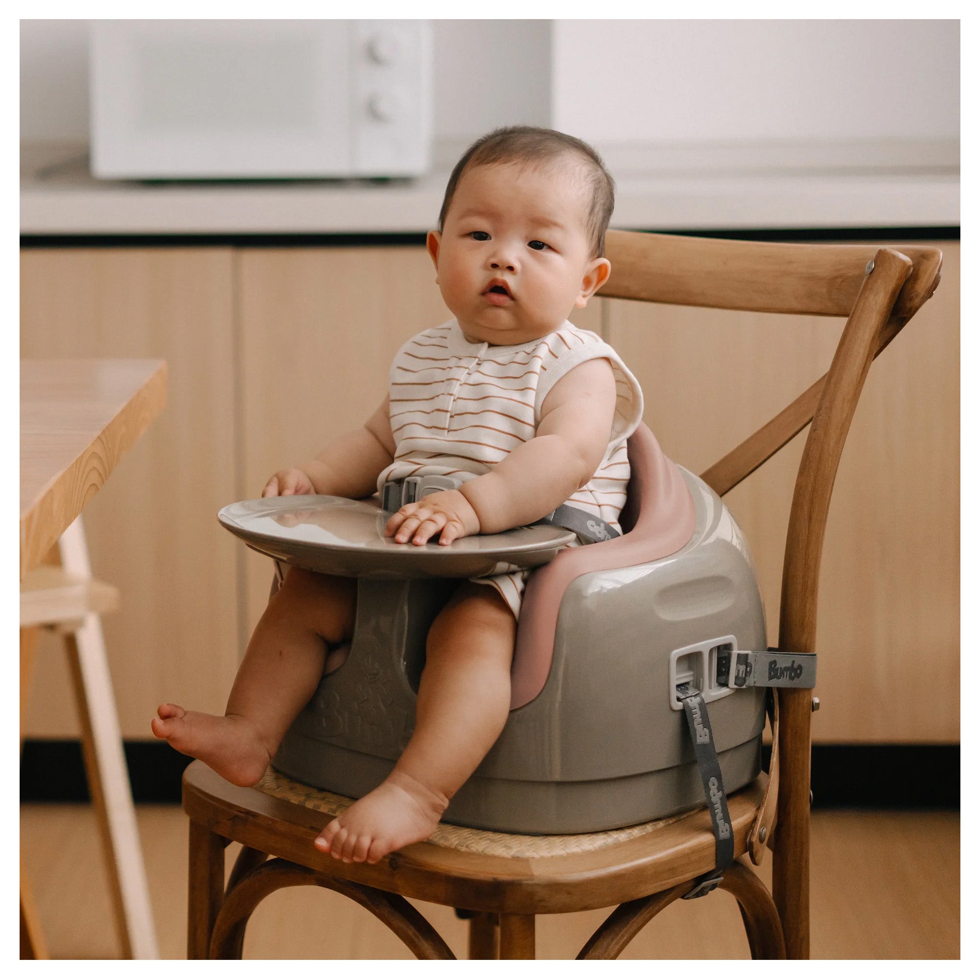 Bumbo Toddler Multi Seat 3-in-1 Booster High Chair and Tray, Breige/Sonoran Rose - VMInnovations