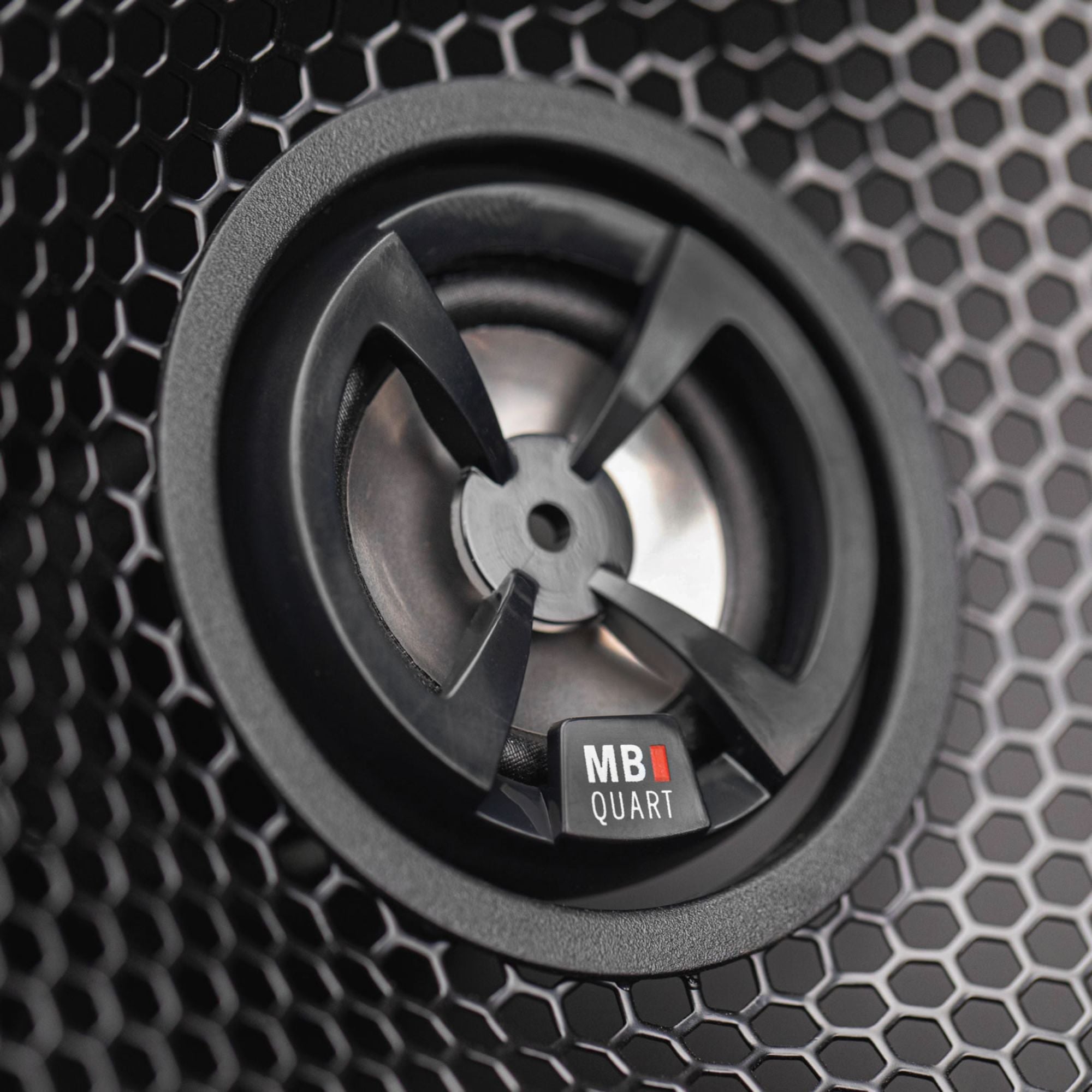 MB Quart 6x9" 2 Way Speakers and Discus 6.5" 3 Way Car Audio Coaxial Speaker Set