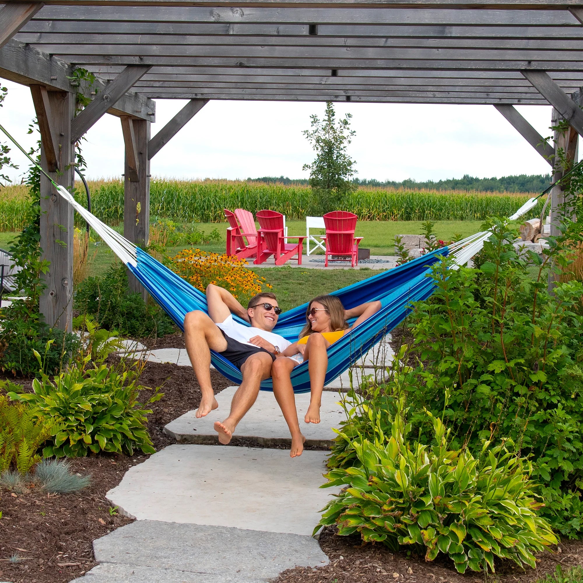 Vivere Brazilian Style Double Cotton Hammock Outdoor Hanging Daybed (Open Box)