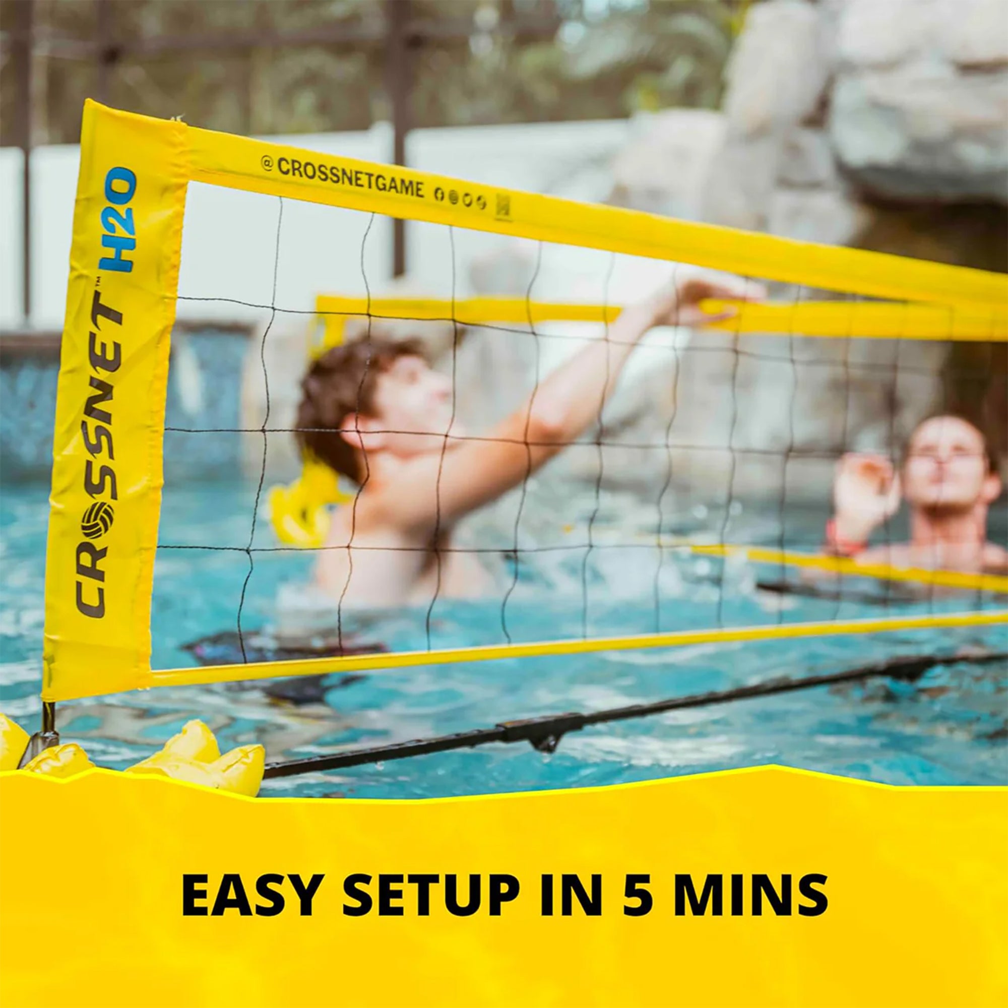 Vivere CROSSNET H2O Volleyball  4 Sq Portable Outdoor Water Pool Game (Open Box) - VMInnovations