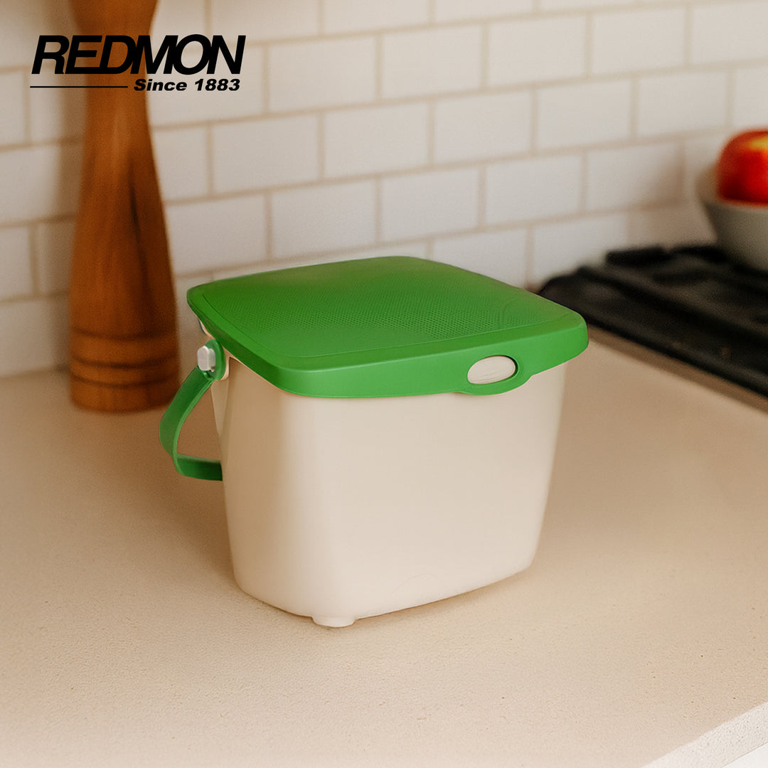 Redmon 1.9 Gal Kitchen Compost Bin for Food Scraps Odor Control Lid, Beige/Green