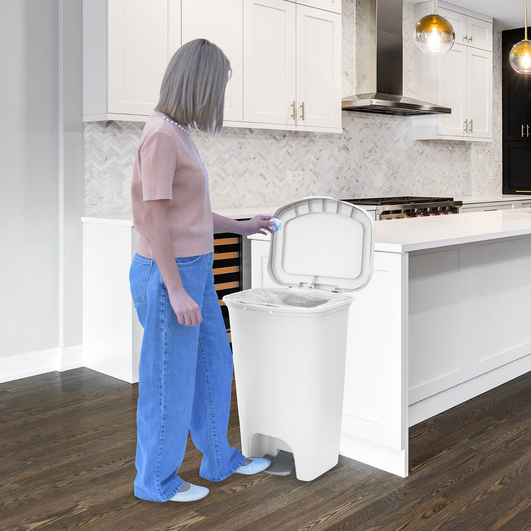 Glad Kitchen Trash Can with Lid, Foot Pedal and Garbage Bag Rings, 13 Gal, White