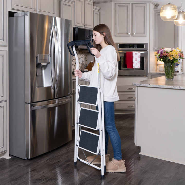 Hailo K75 ComfortLine Step Ladder, 2-Step Foldable Steel Stool for Home Use