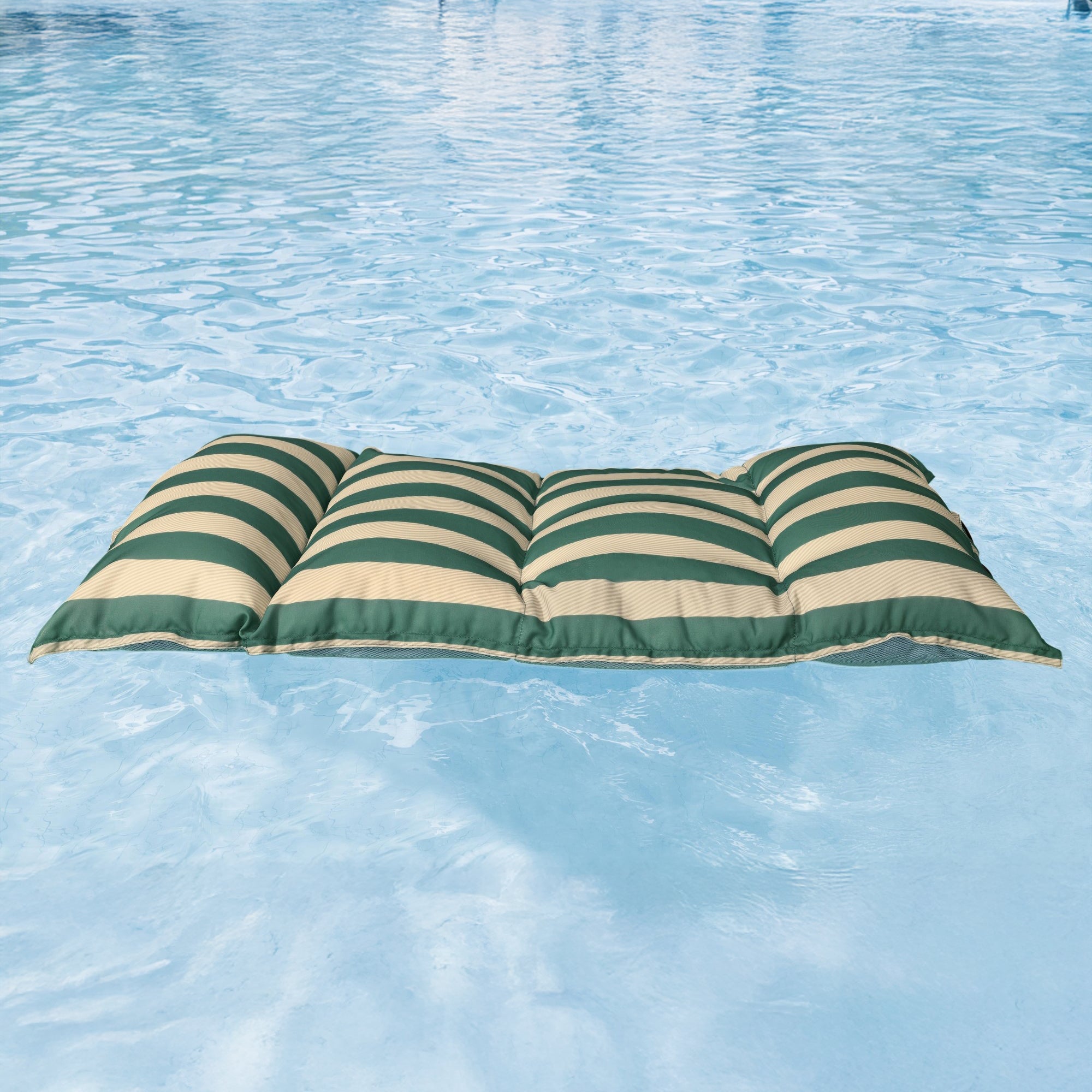 Bestway EVERLUXE Floating Pool Mat, 72" x 35" x 8" Fabric-Covered Pool Lounger - VMInnovations