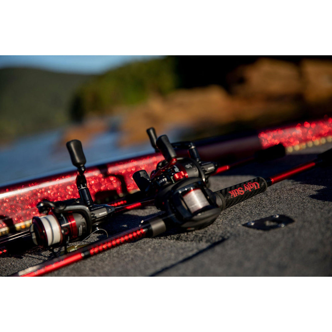 Ugly Stik Carbon Low Profile Baitcast Reel & Rod Combo, Right-Handed Orientation