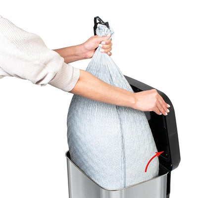 Glad Step Trash Can, Soft Close Lid Bin w/Odor Protection, 20 Gal (Used)