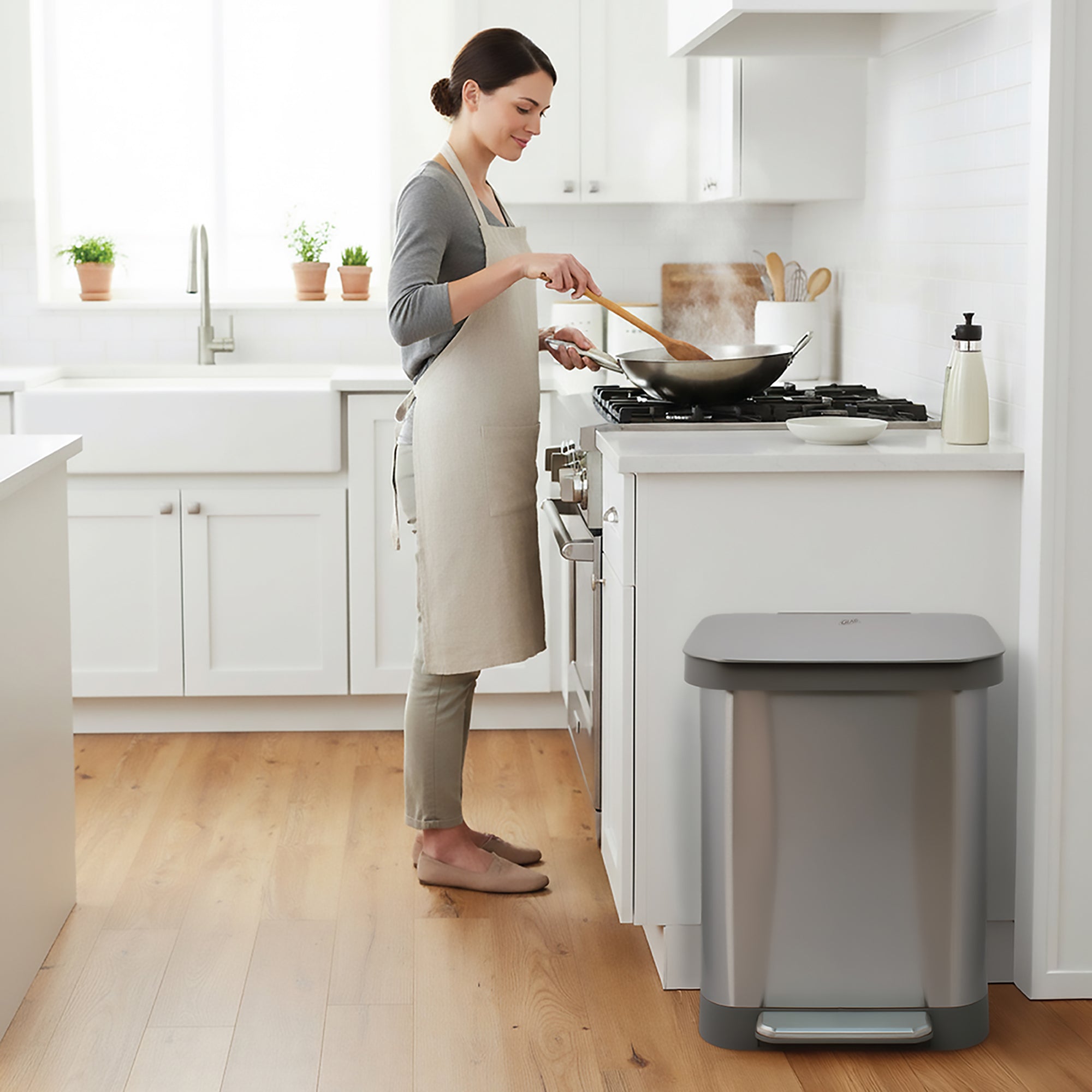 Glad Step Trash Can, Series 2 Soft Close Bin with Odor Protection (Open Box)