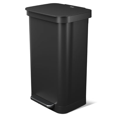 Glad Step Trash Can, Series 2 Soft Close Bin with Odor Protection, 20 Gal, Black (Used)