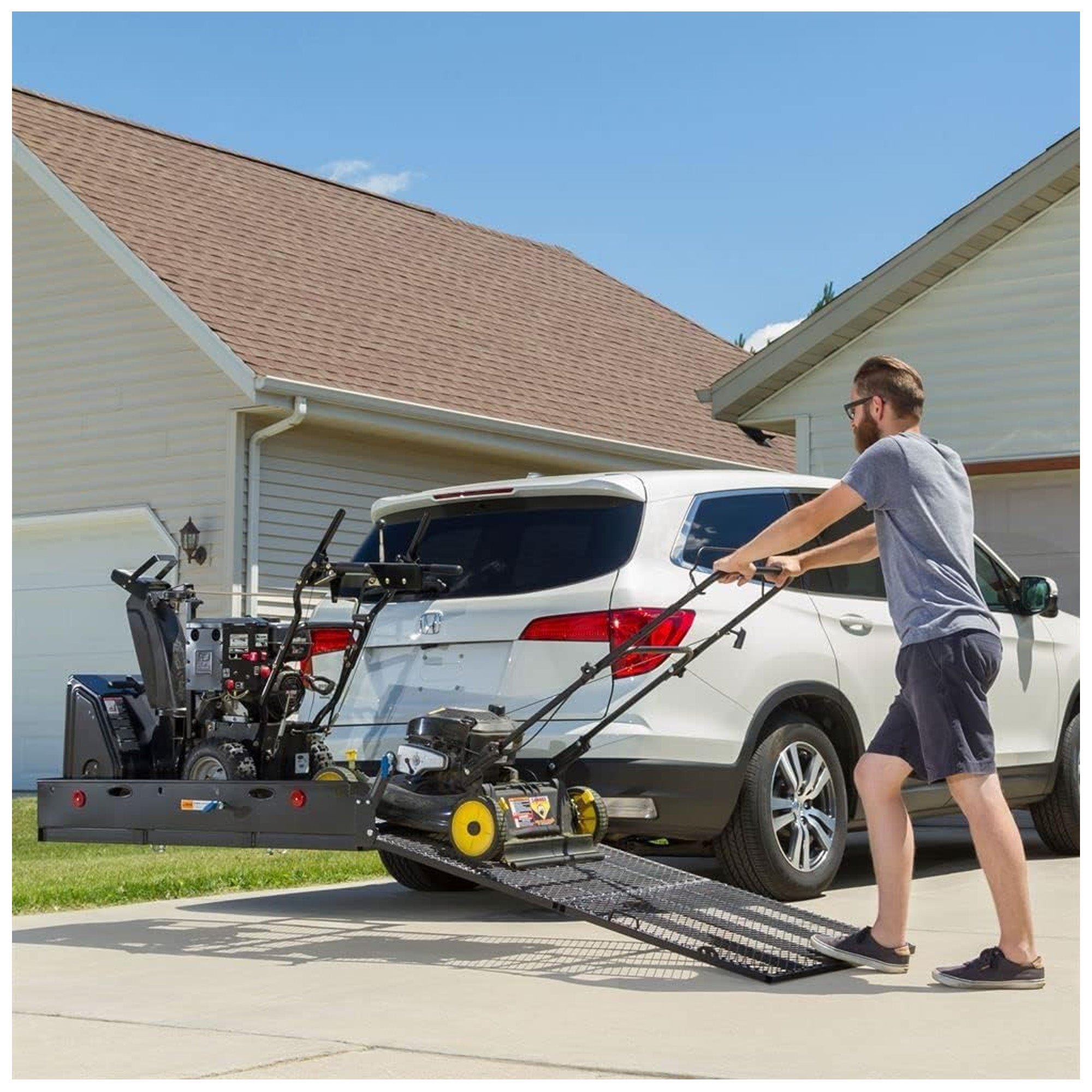 Elevate Outdoor Aluminum Tray Premium Cargo Carrier Loading Ramp (Open Box)