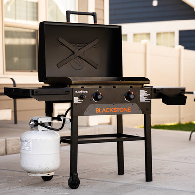 Blackstone Original 28" Griddle, Outdoor Grill with Hood, (Open Box)