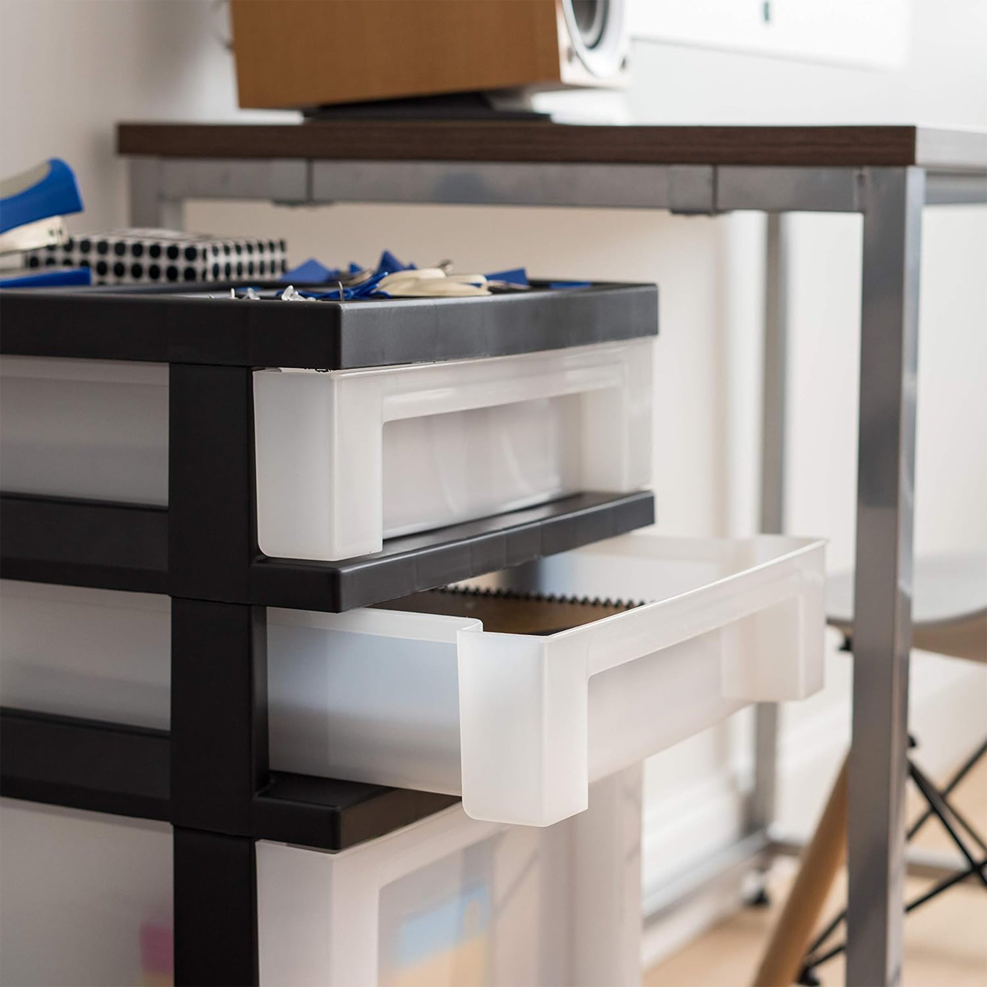 IRIS USA 4-Drawer Rolling Storage Cart, Plastic Craft Organizer (Open Box) - VMInnovations