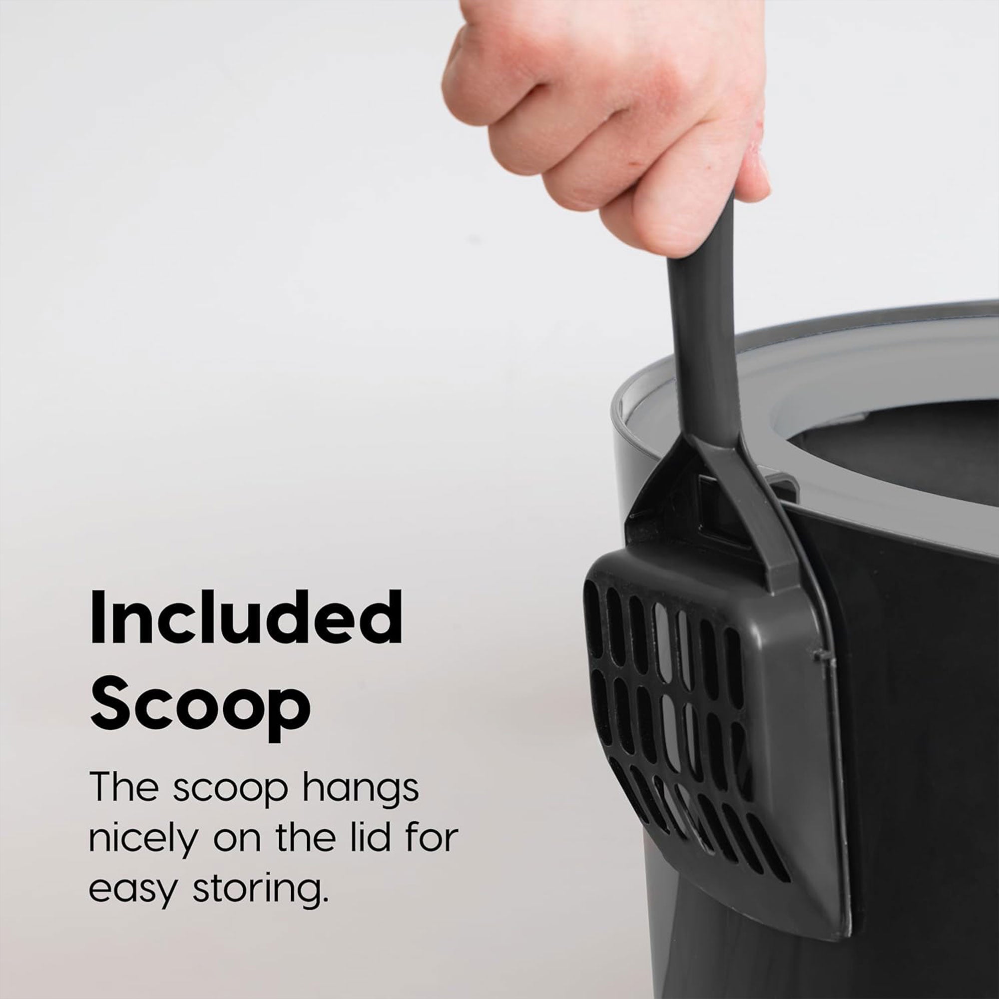 IRIS USA Large Top Entry Cat Litter Box with Lid and Scoop, Dog Proof, (Used)