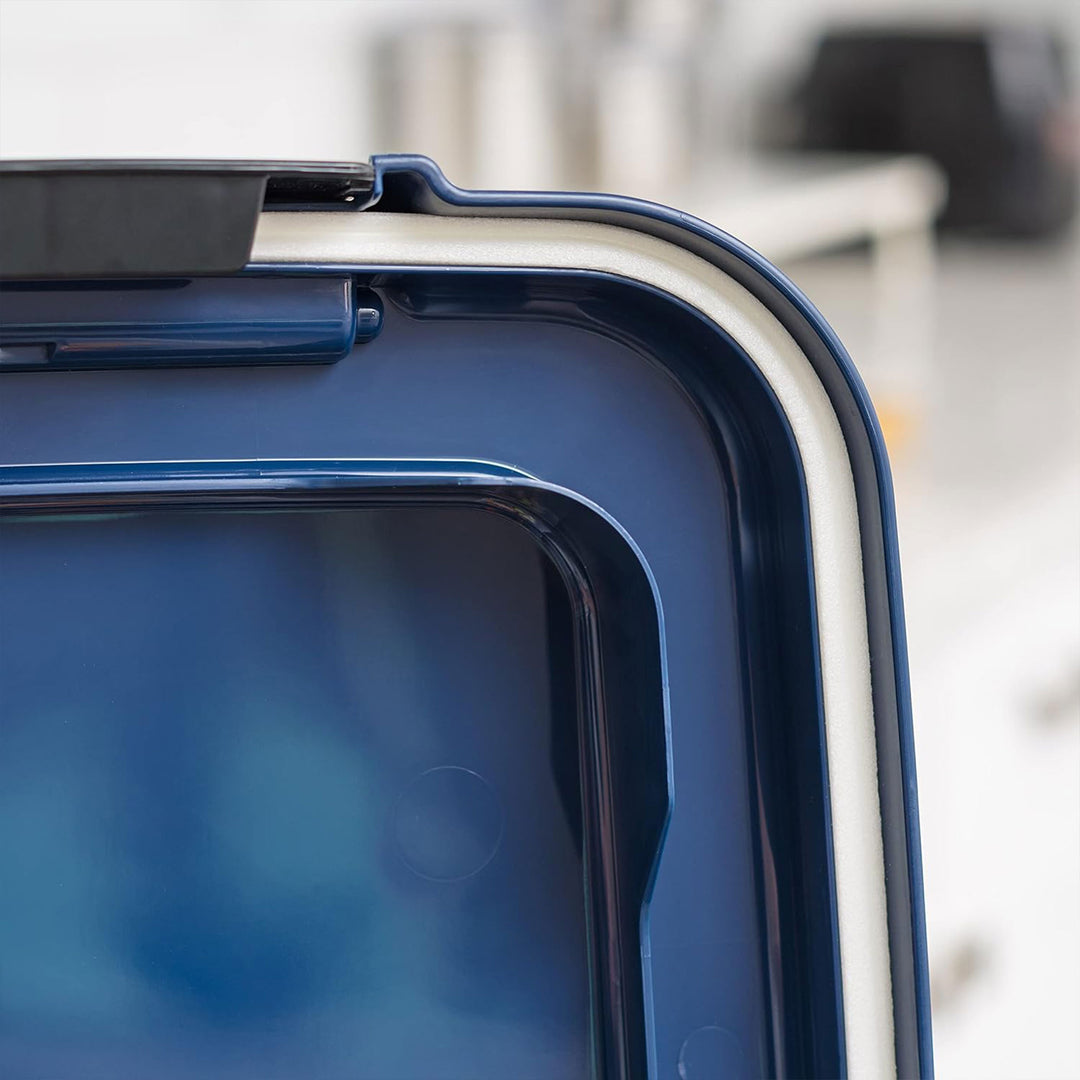 IRIS USA Pet Food Storage Container, Airtight Bin with Attachable Wheels, 40 lbs