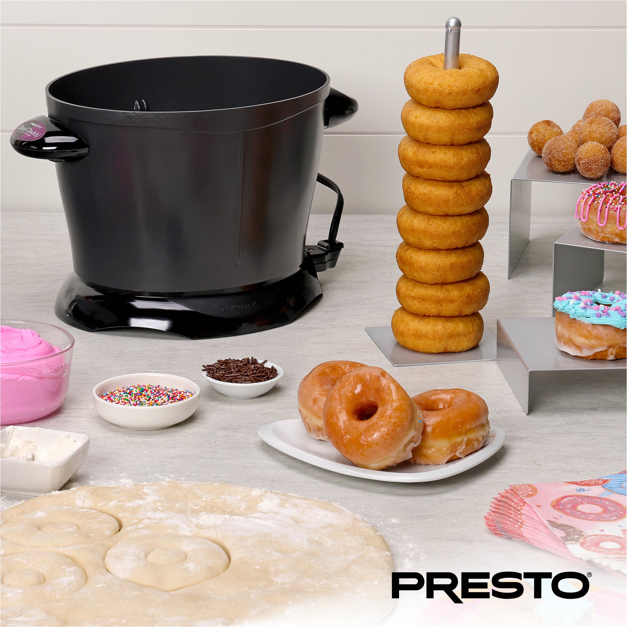 Presto DualDaddy Electric Deep Fryer with Divider, Ceramic Nonstick (Open Box)