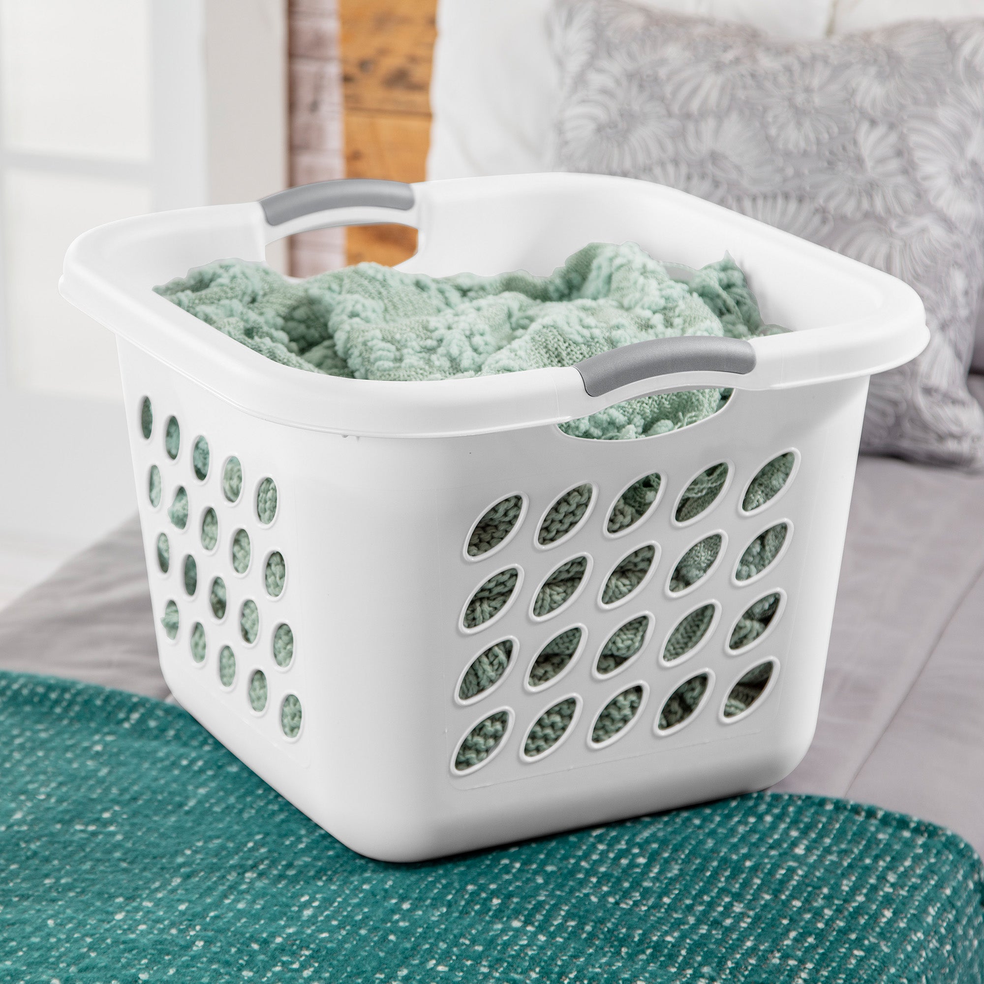 Sterilite Square Laundry Basket, 1.5 BushelHamper with Handles, White, 12 Pack - VMInnovations
