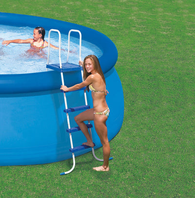 Intex Steel Frame Above Ground Swimming Pool Ladder for 52 inch Pools (Used)
