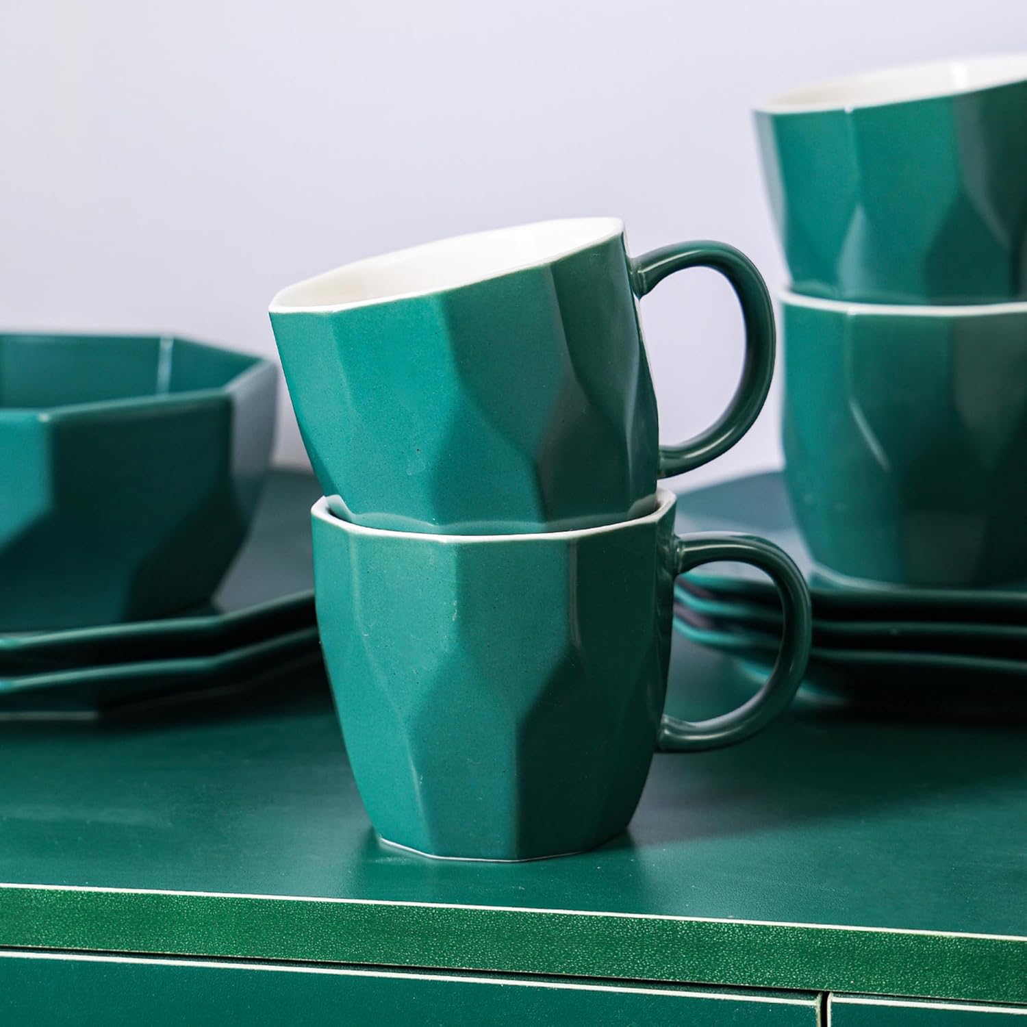 Stone Lain Jamie Informal Porcelain 16-Piece Geometric Dinnerware Set, Green - VMInnovations