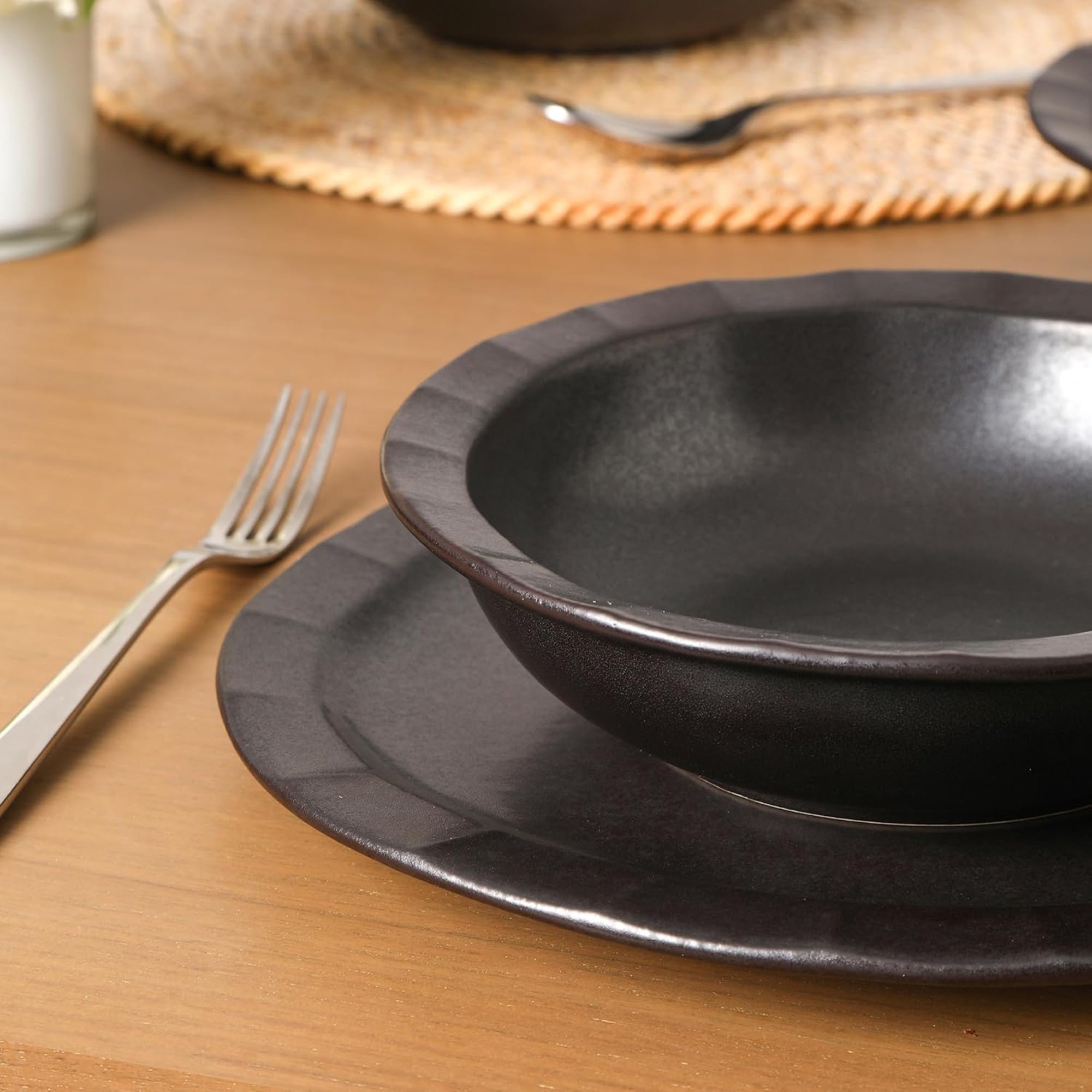 Stone Lain Oasis Stoneware 24 Piece Dinnerware Dish Set, Service for 8, Black - VMInnovations