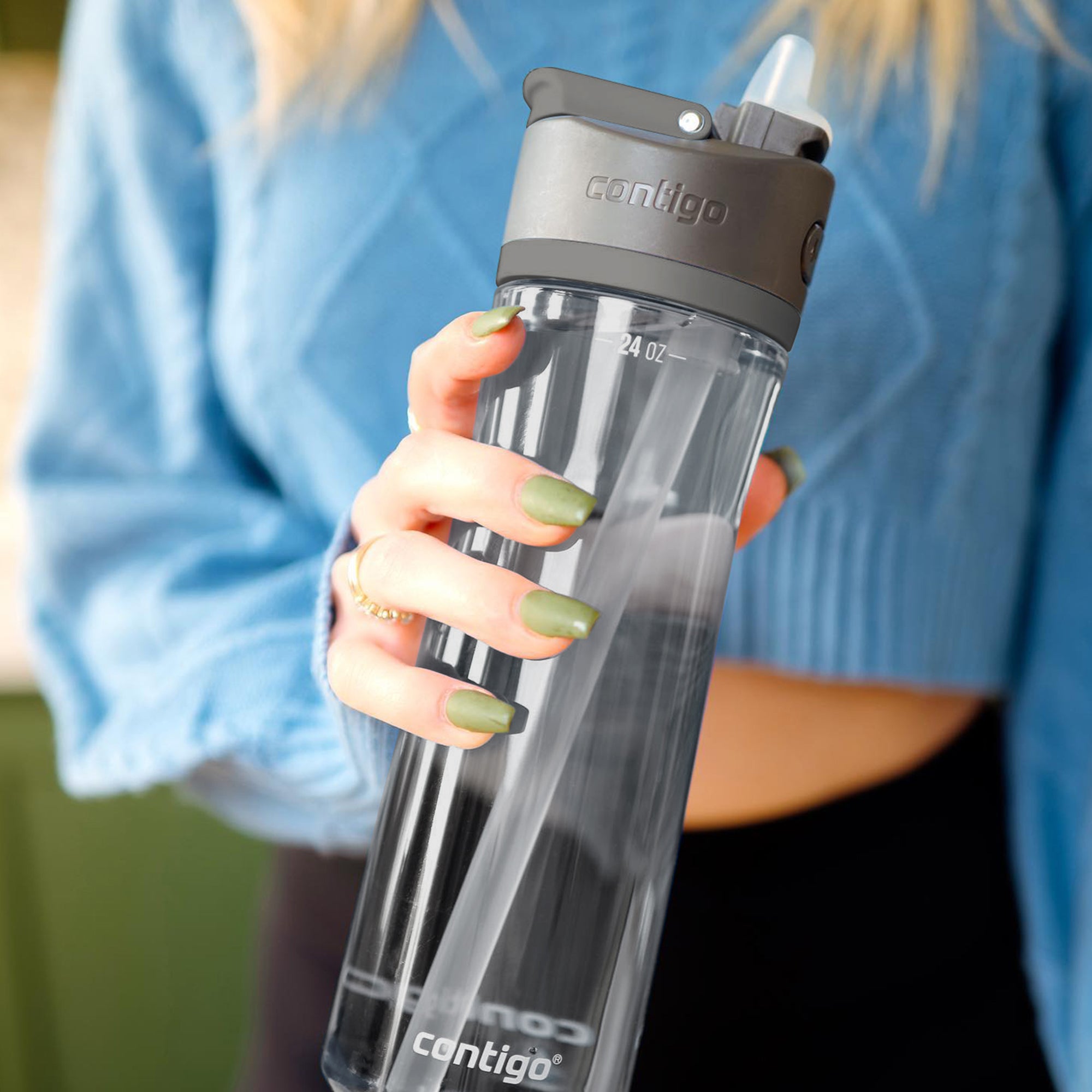 Contigo Ashland 2.0 Camping Water Bottle with AUTOSPOUT Lid, 24 Ounces, Sake (Open Box)