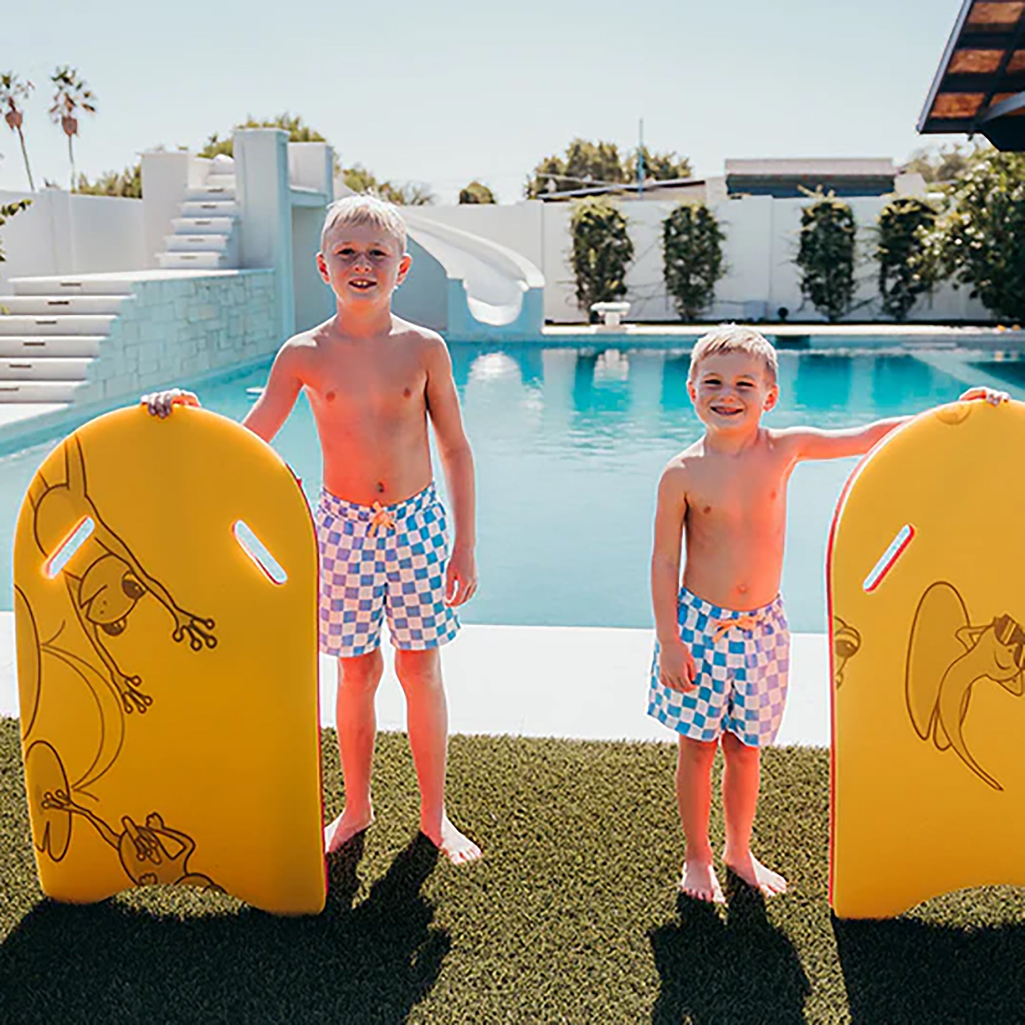 Aqua Lily Pad Giant Kick Boards, Swimming Aid for Adults, 36? x 20?, (Open Box)
