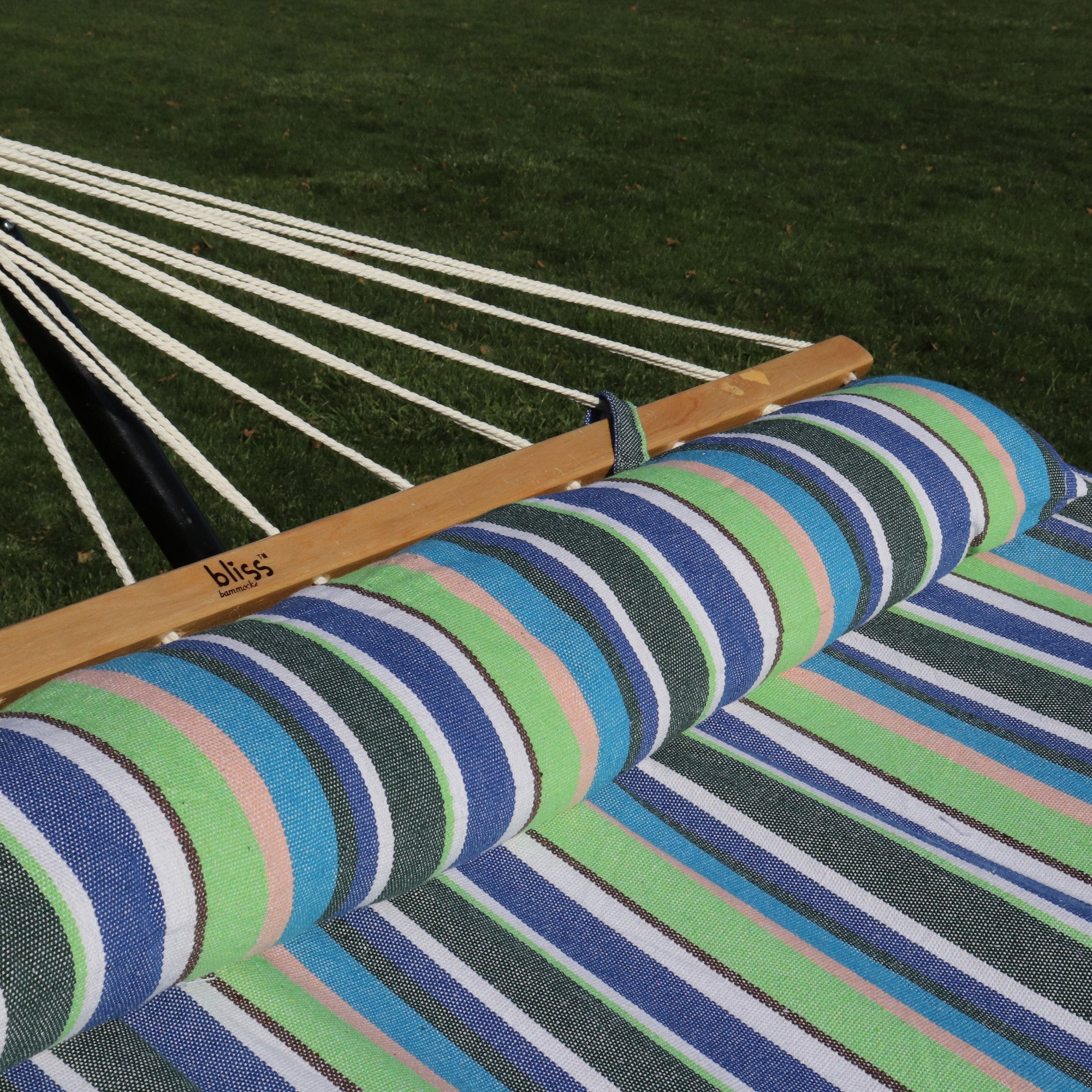 Bliss Hammocks Caribbean Hammock with Pillow & Hardware, 48" Wide, (Used) - VMInnovations