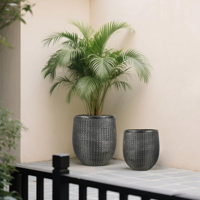 Worth 12" Round Planter, Lightweight Magnesium Oxide Cement Plant Pot (Open Box)
