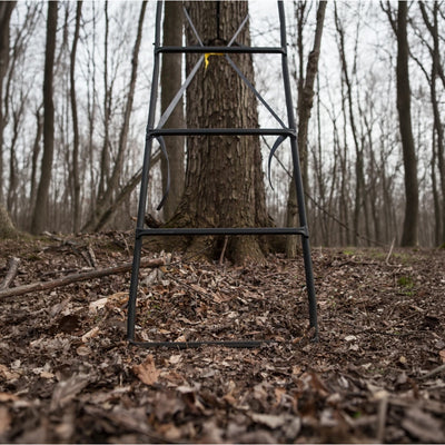 Hawk Hunting Big Denali Ladderstand with 26" Wide Seat and 23" Backrest, (Used)