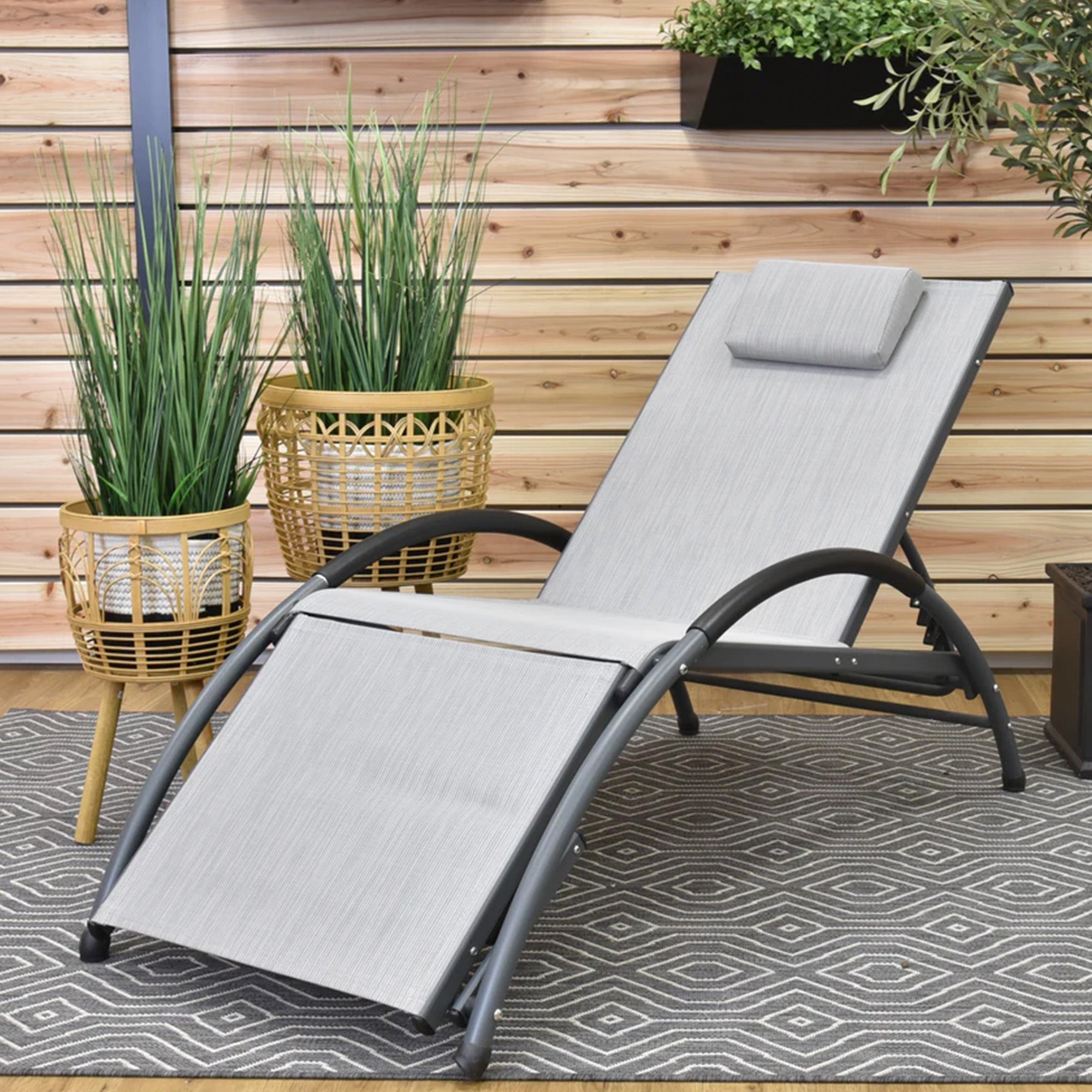 Vivere Aluminum Reclining Dockside Sun Lounger for Patio & Pool, Gray (Open Box)