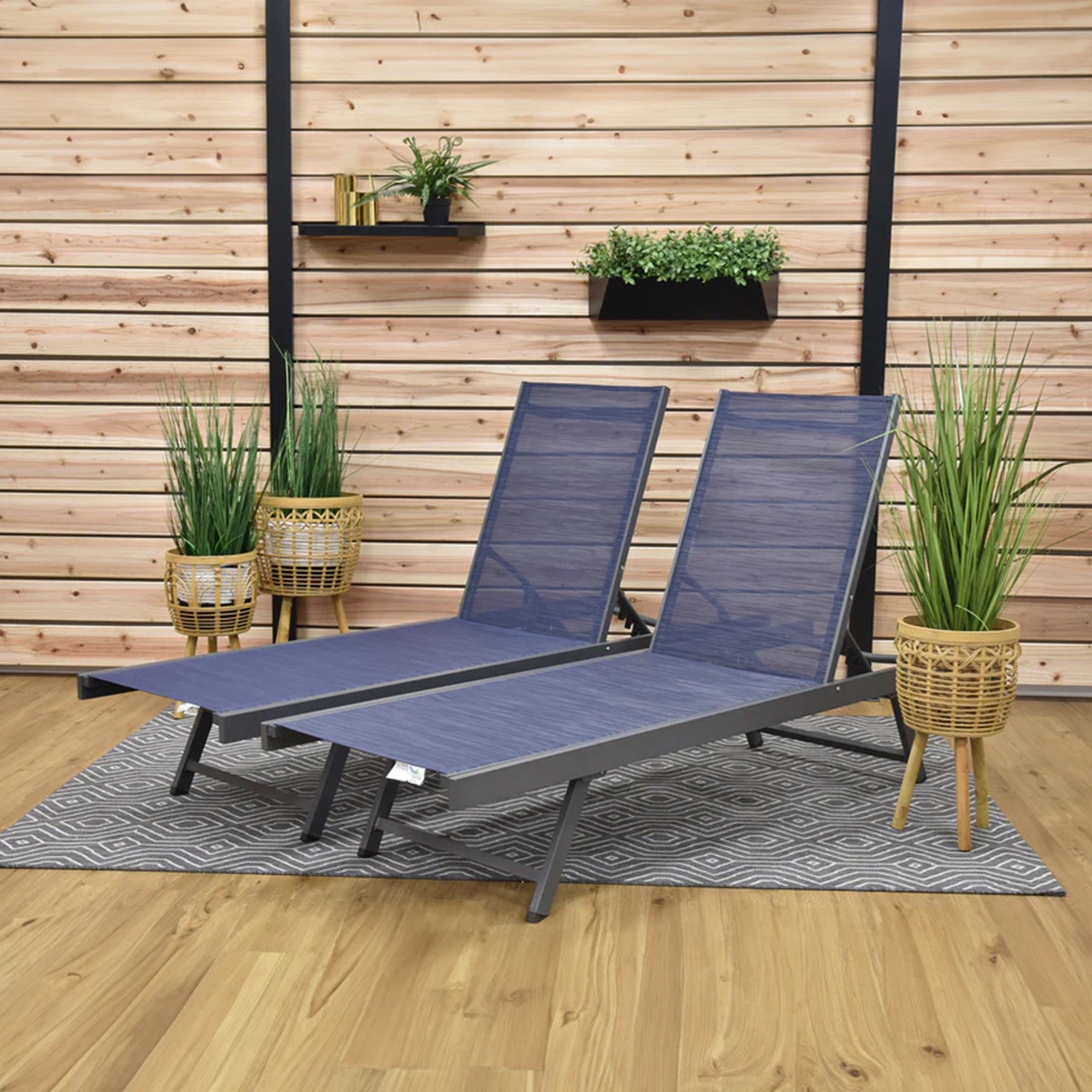 Vivere Aluminum Outdoor Chaise Lounge Chairs for Patio and Pool, Set of 2, Navy - VMInnovations