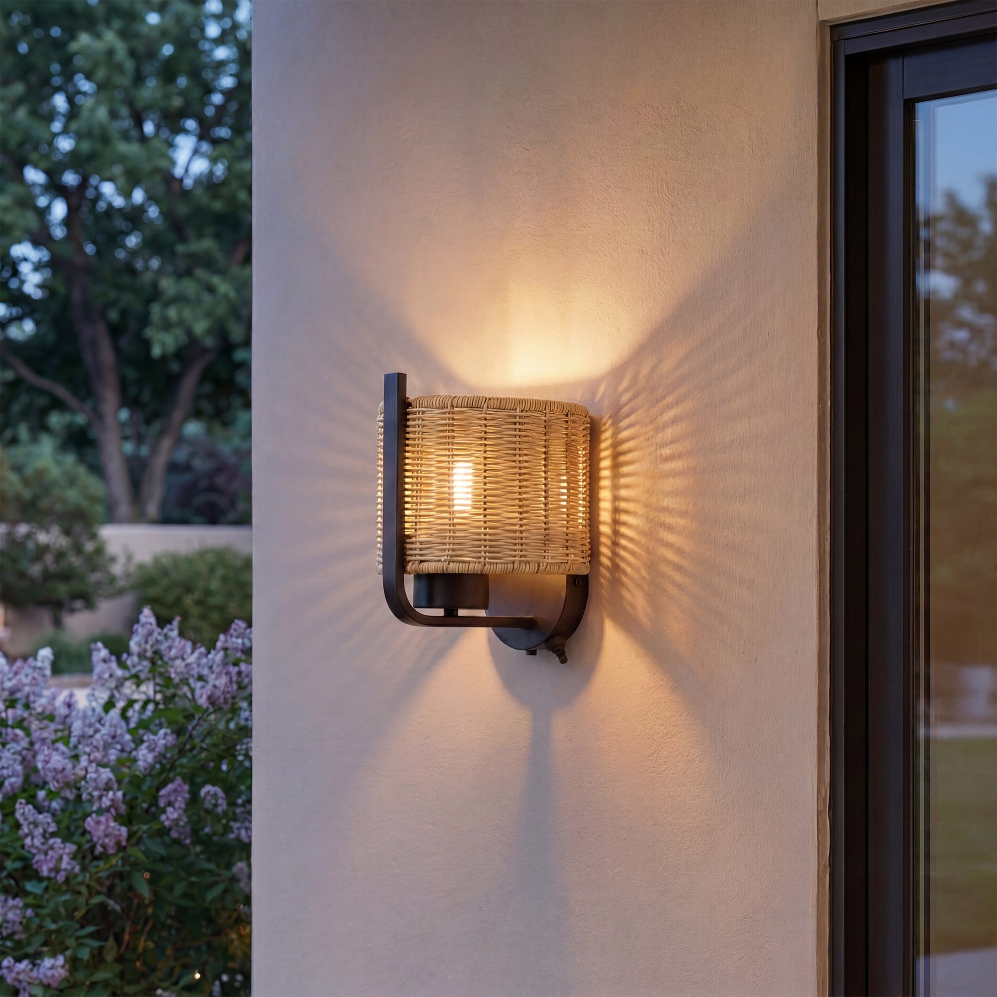 Mule 1-Light 8.75 Inch LED Wet-Rated Wall Light for Indoor/Outdoor, Matte Black - VMInnovations