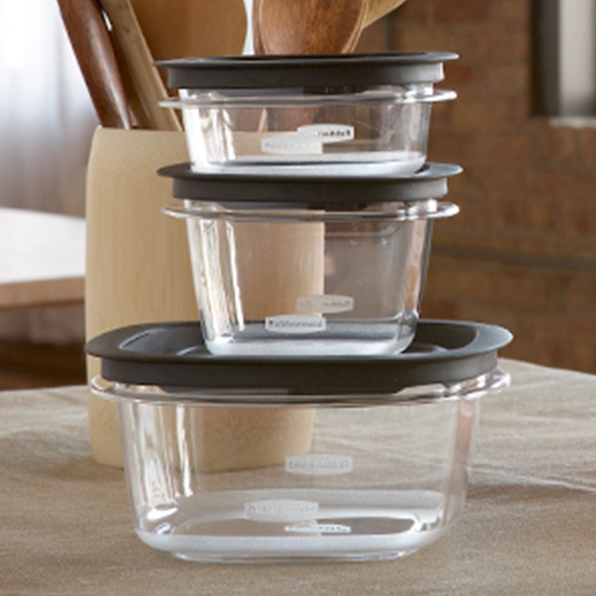 Rubbermaid 20-Pc Clear Plastic Food Storage and Organization Container(Open Box) - VMInnovations