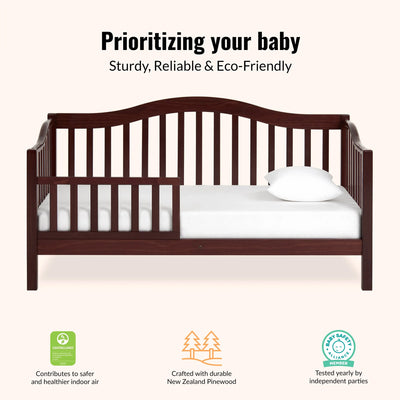 Dream on Me Austin Toddler Day Bed, New Zealand Pinewood, Espresso