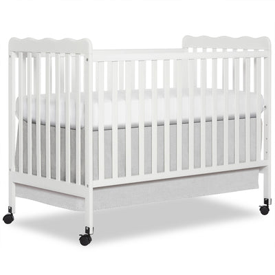 Dream on Me Carson Convertible Crib 3-in-1, New Zealand Pinewood, White