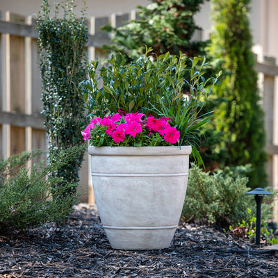 Southern Patio Rubber Wright 18" Planter, Large Plants and Outdoor Spaces, White